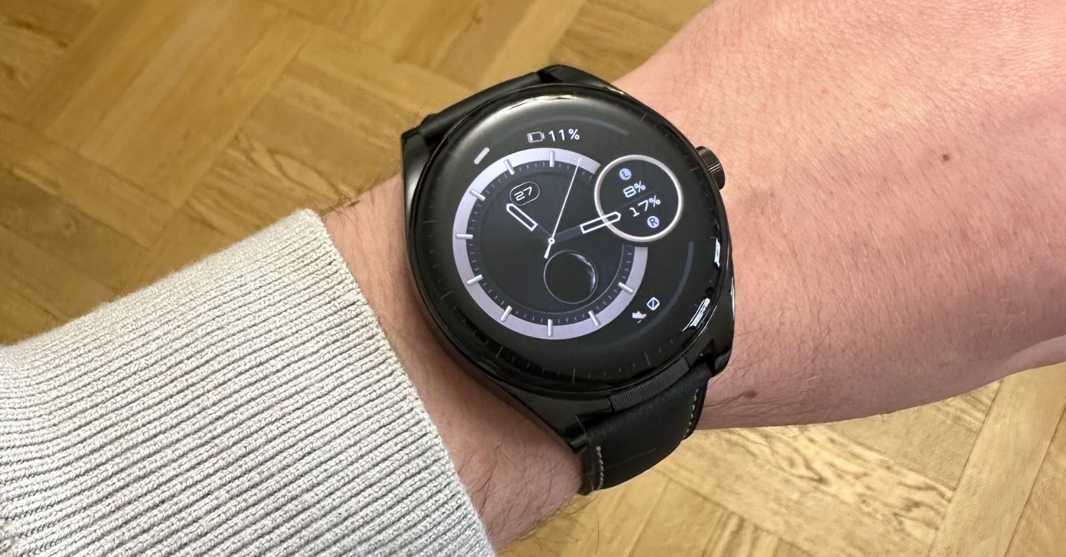 huawei watch on wrist