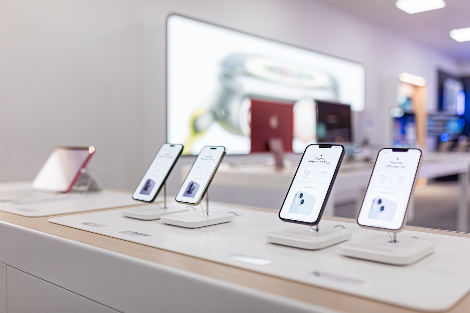 iphone display stand