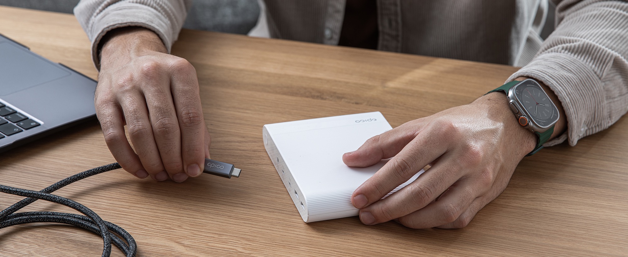 Epico Multifunctional Laptop Power Bank