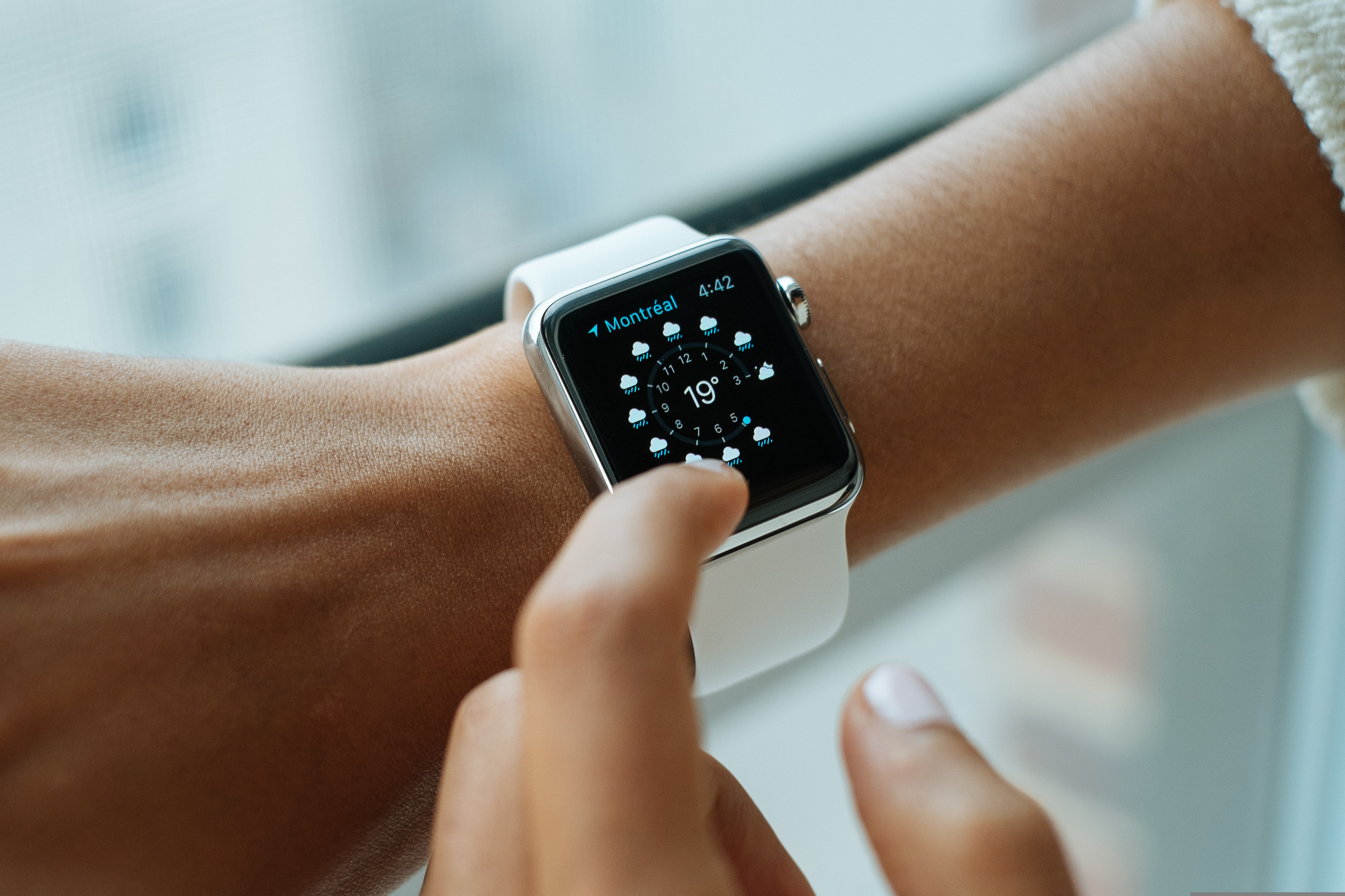 Apple zkoumal přes Apple Watch, v jak hlučné době žijeme. Výsledky jsou nelichotivé