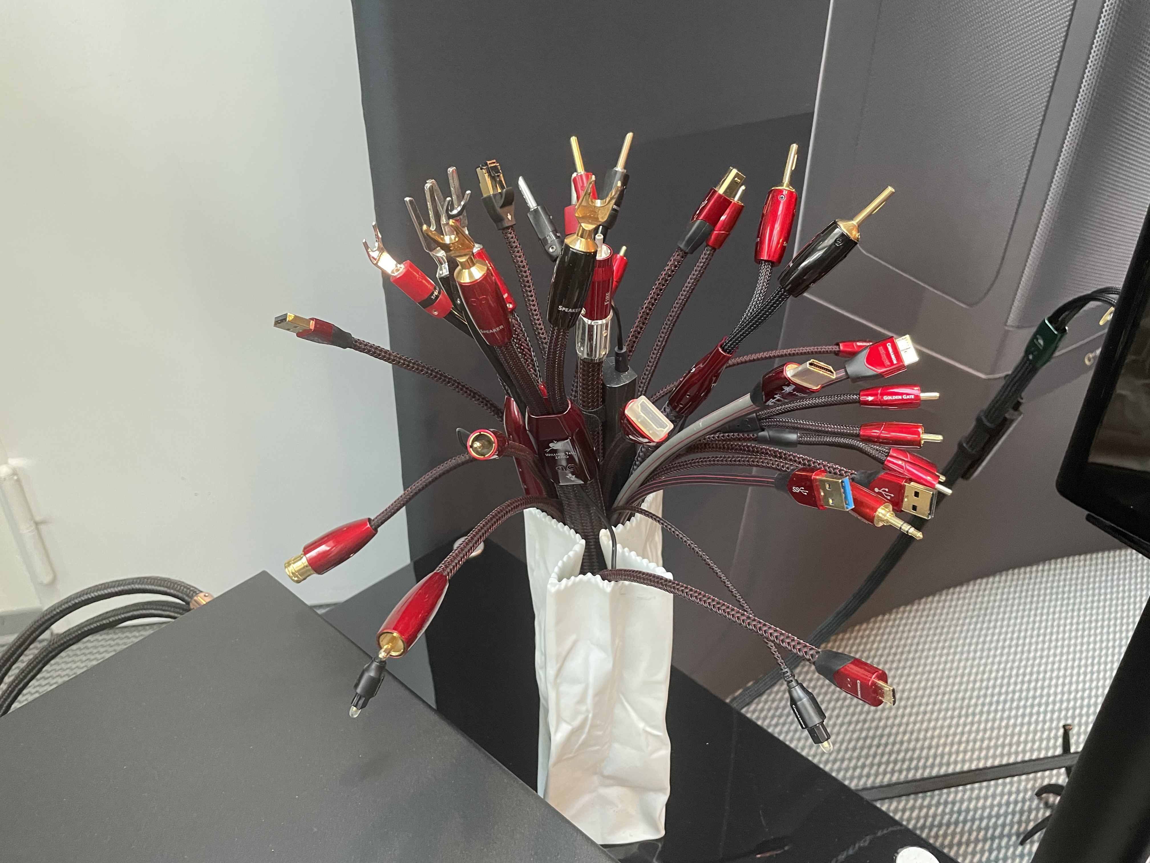 cable display with connectors