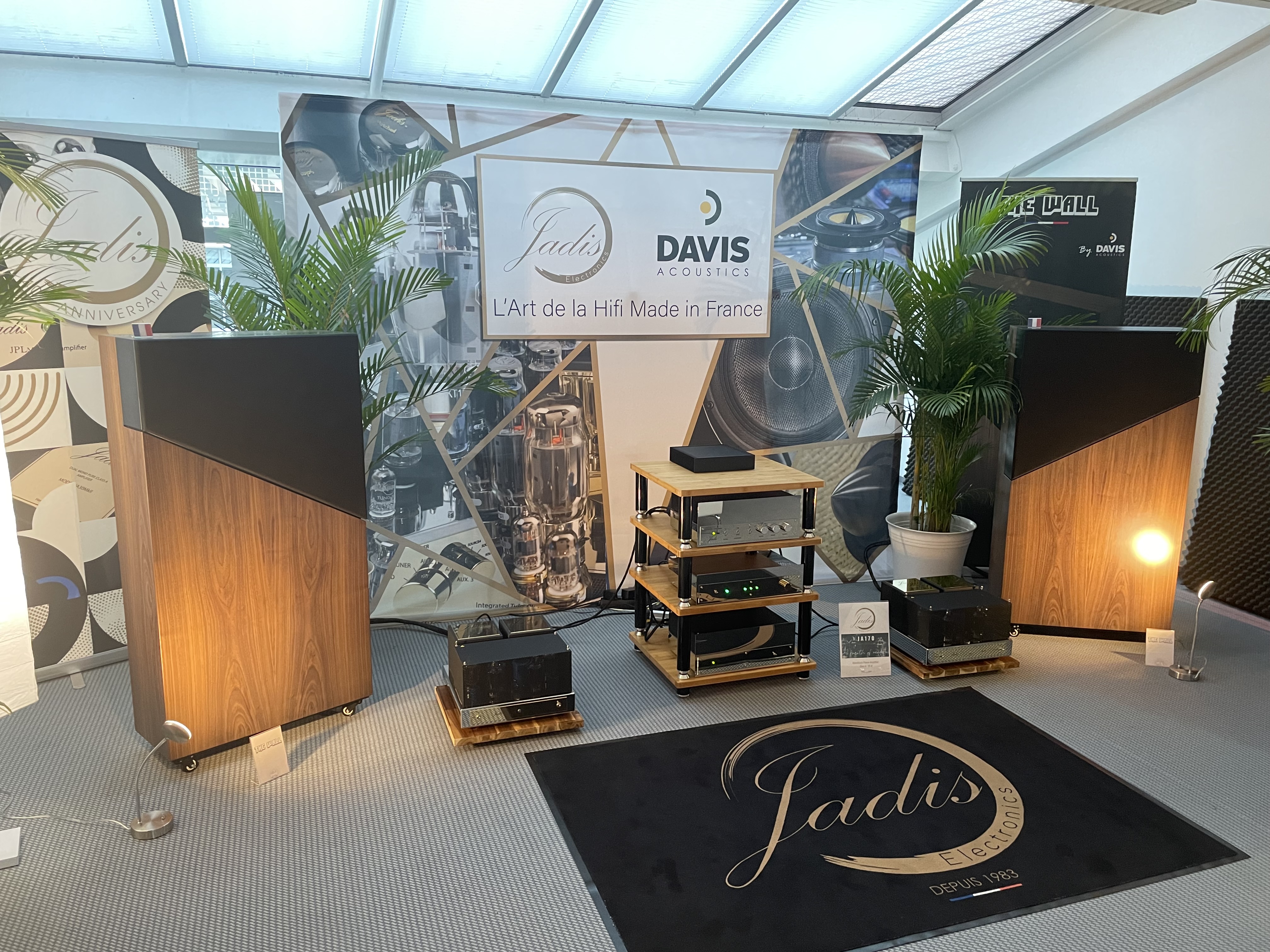 jadis audio display