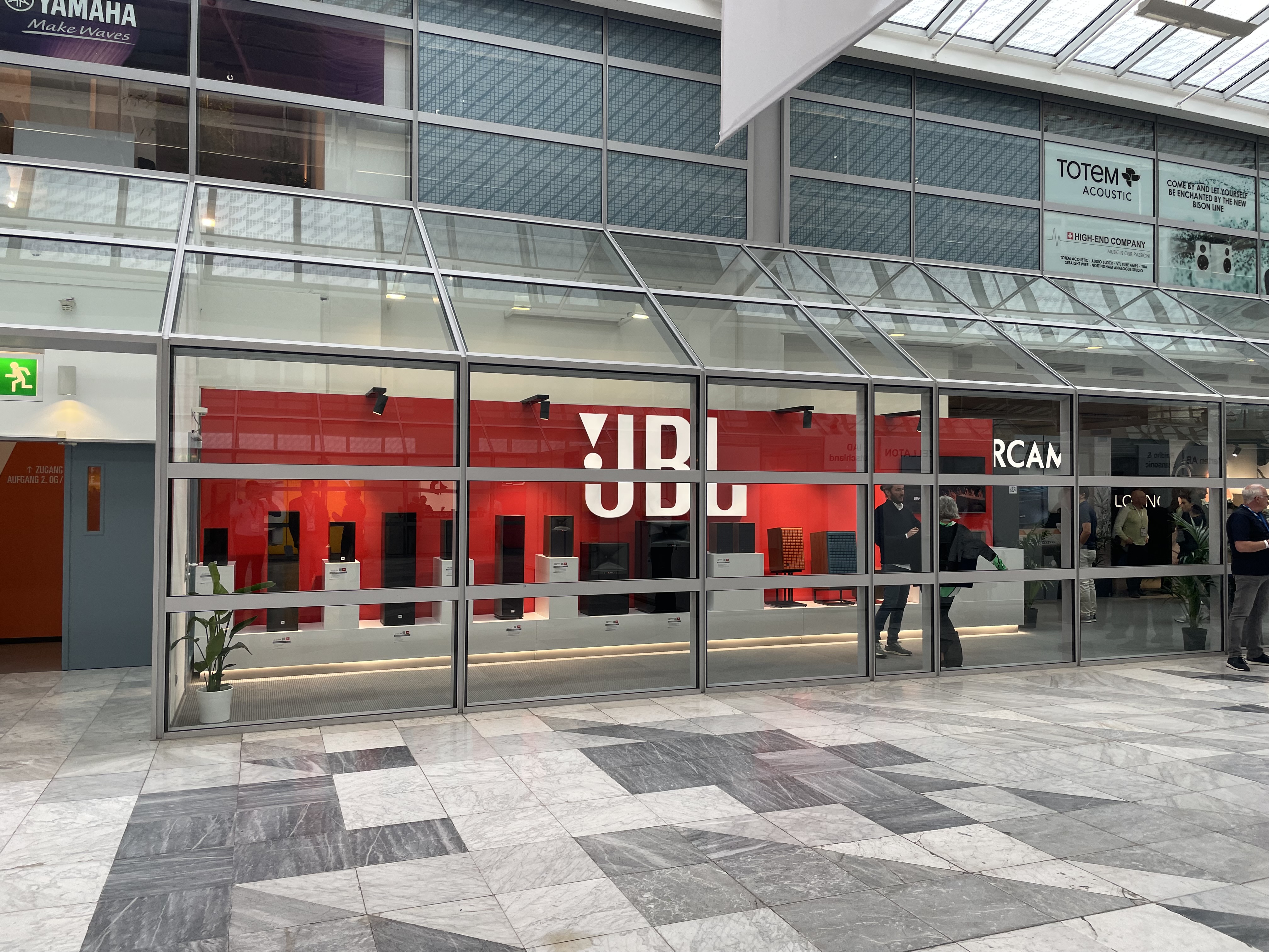 jbl exhibition display