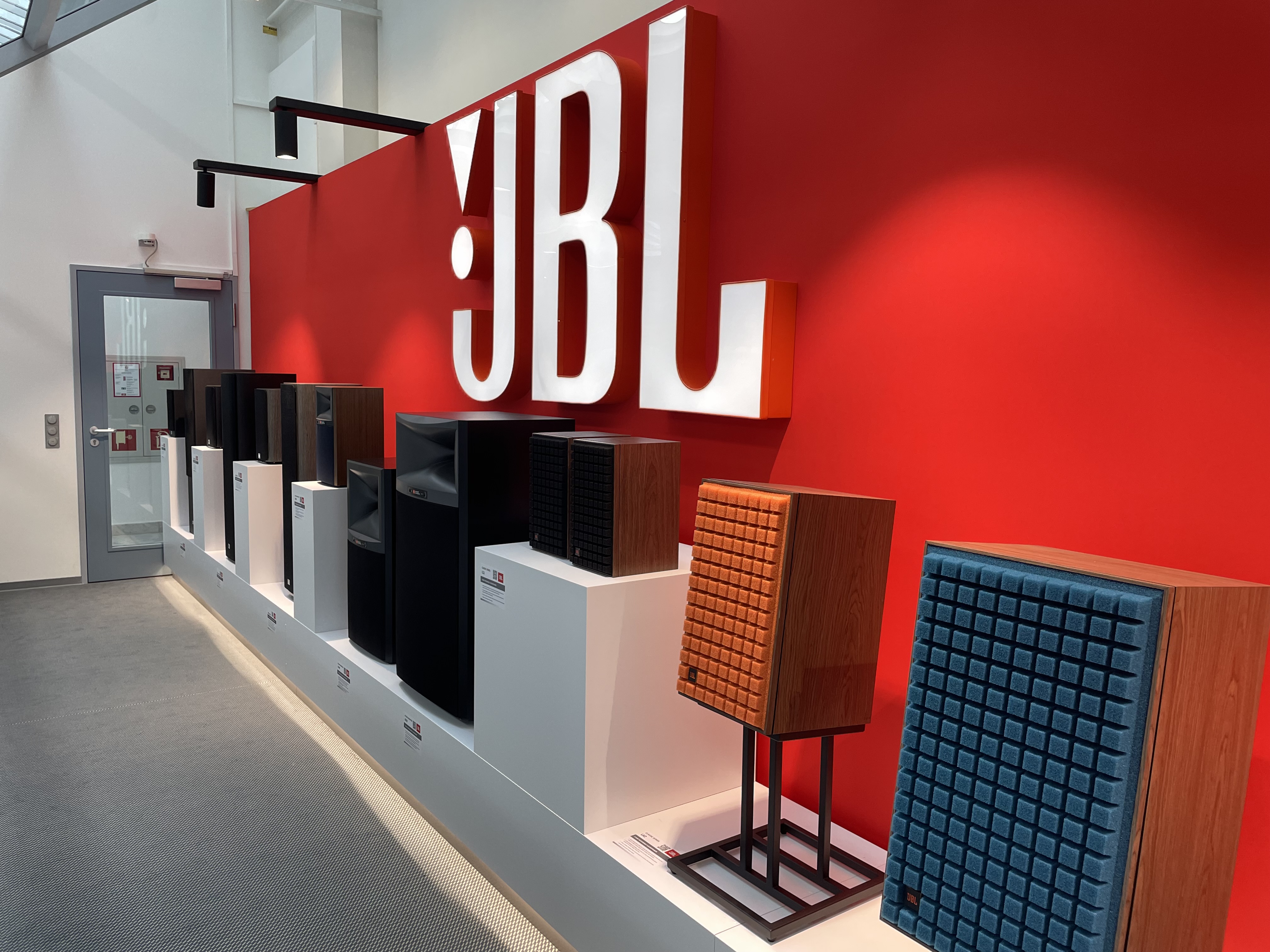 jbl speaker lineup