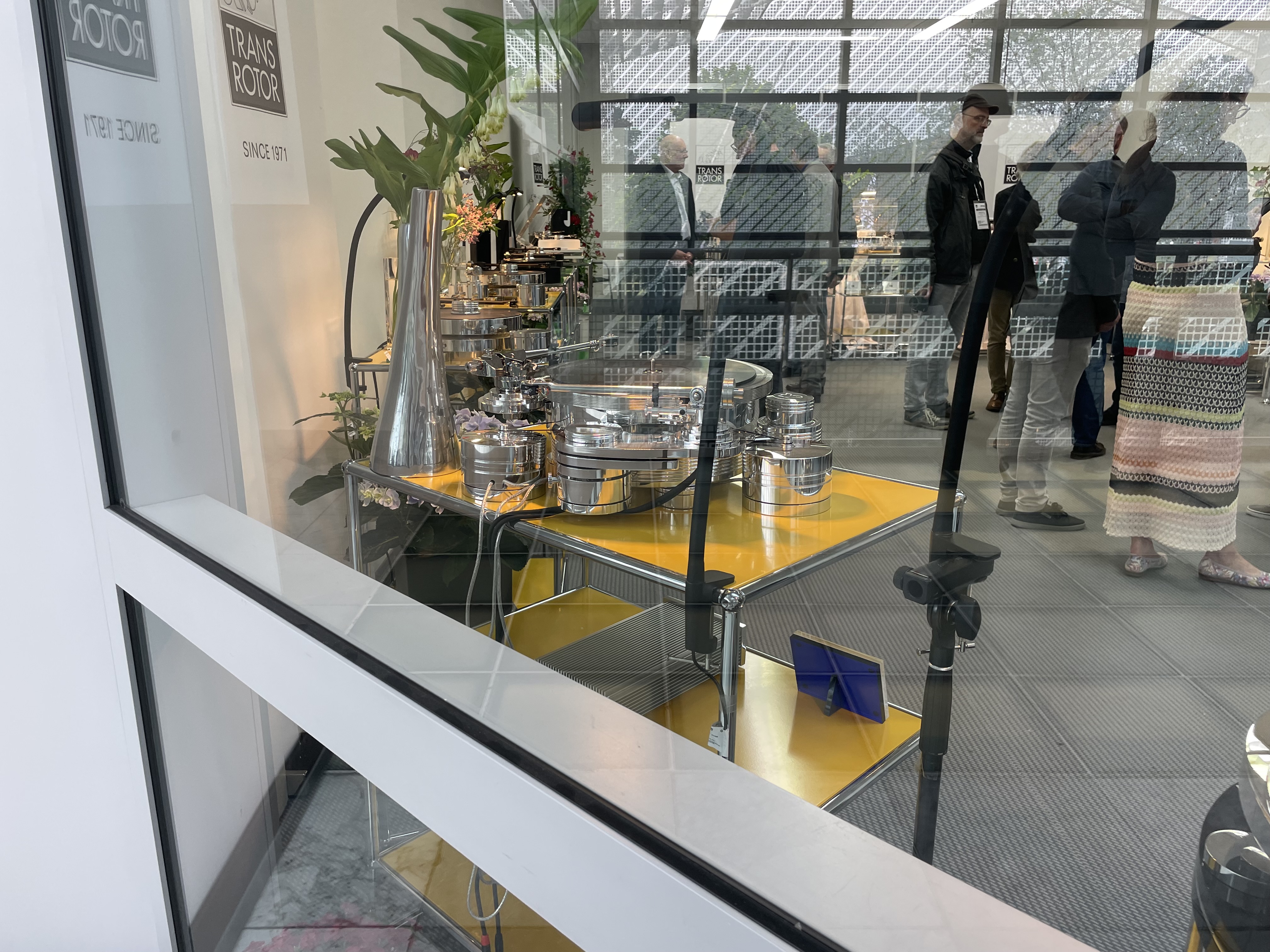 modern audio equipment display