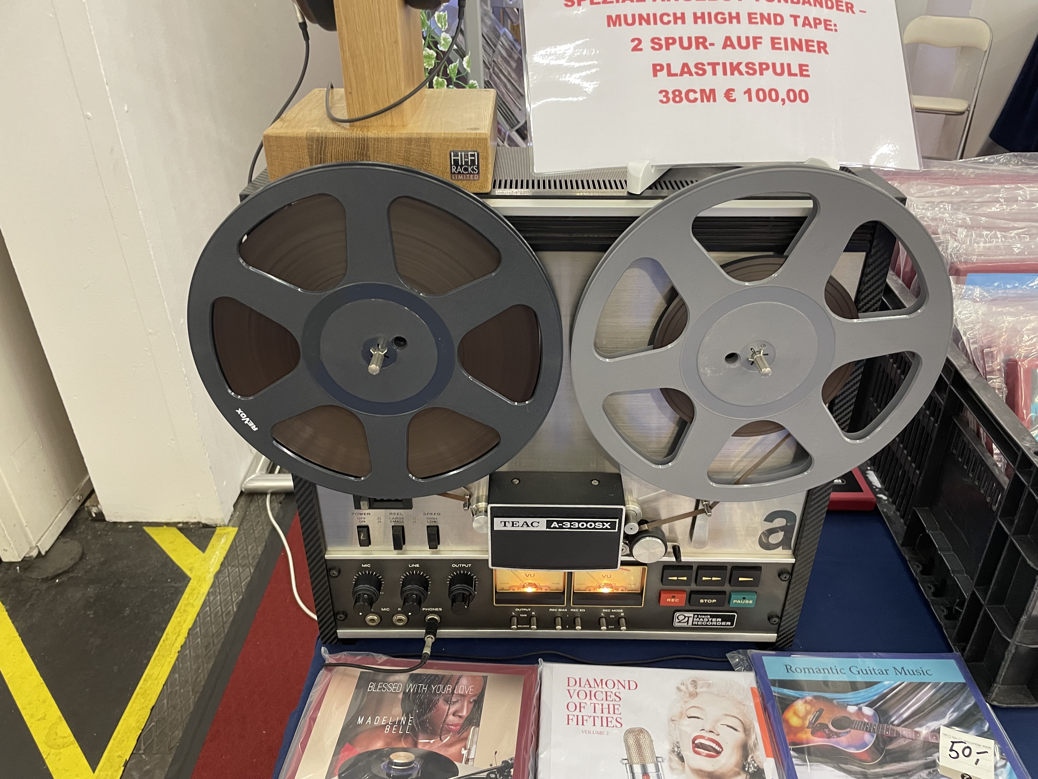 vintage reel to reel tape recorder