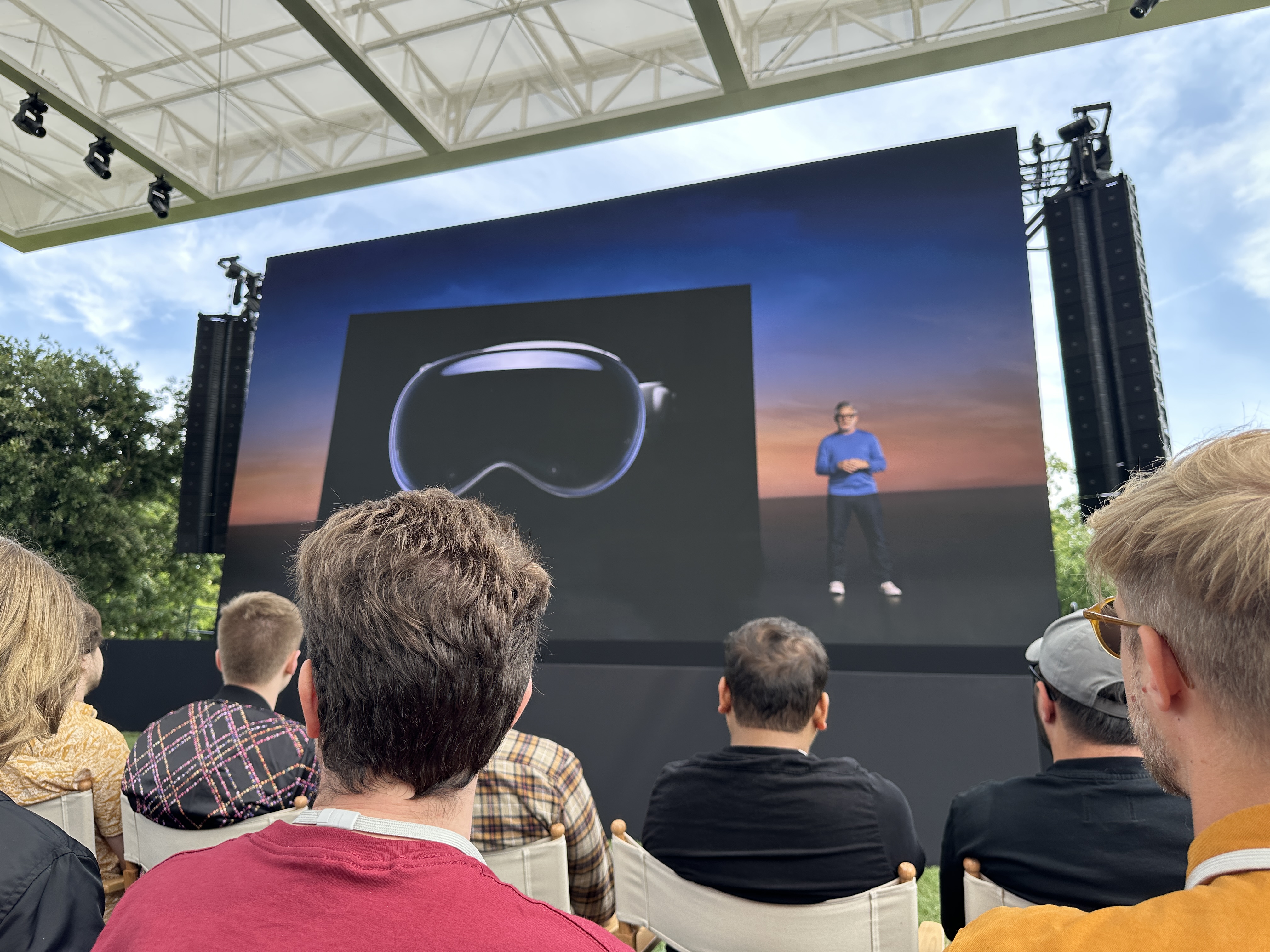 conference audience vr presentation