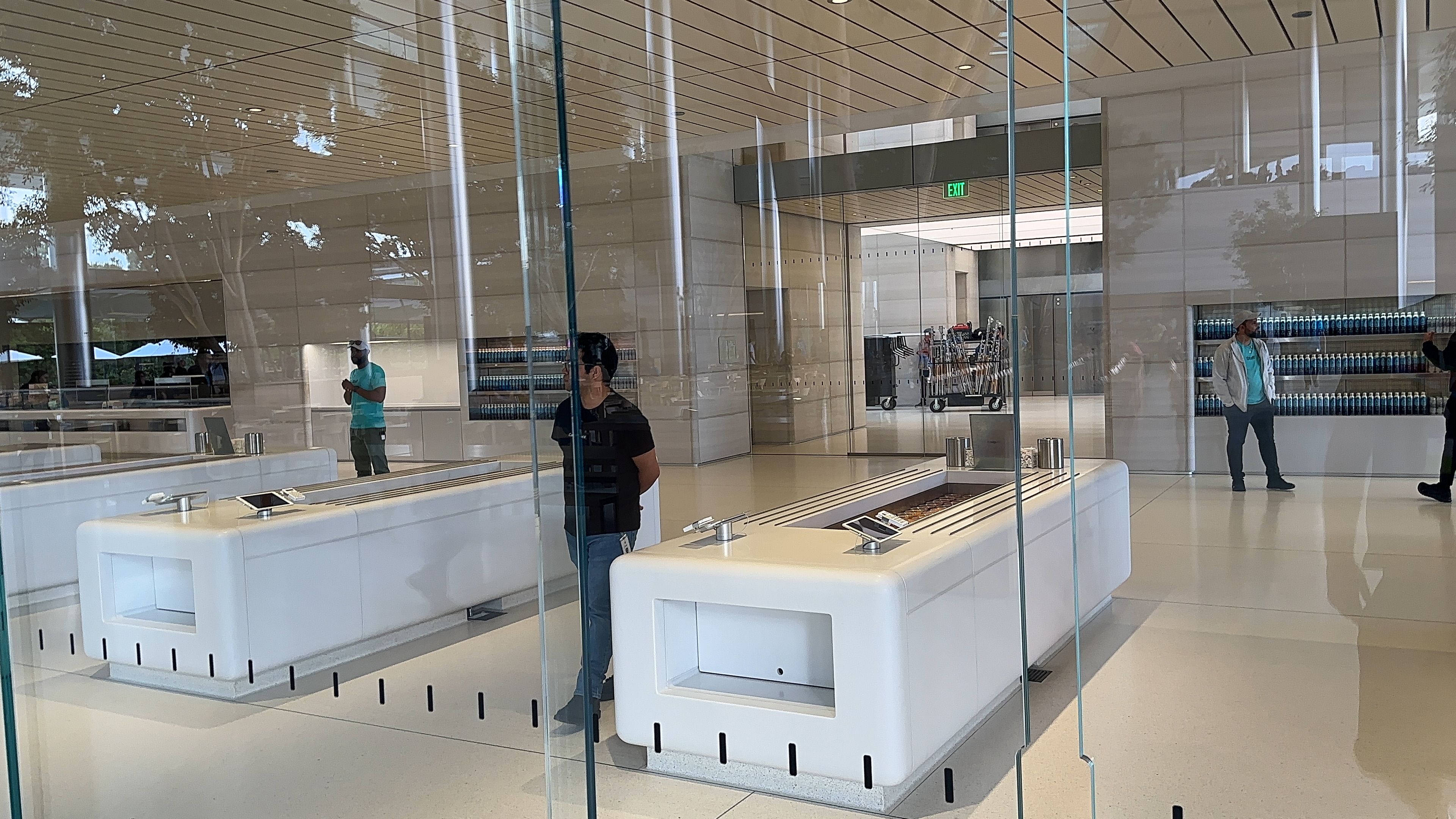 minimalist interior glass walls