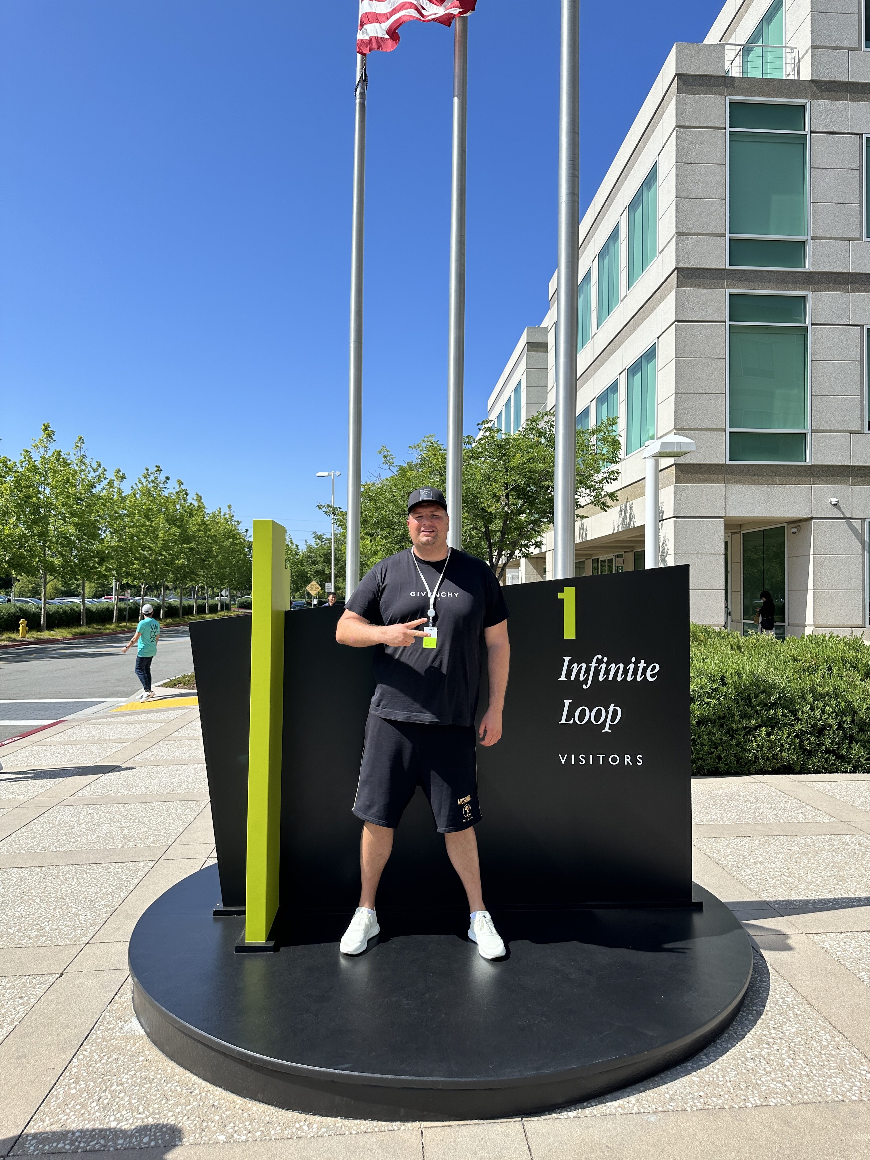 visitor at infinite loop sign