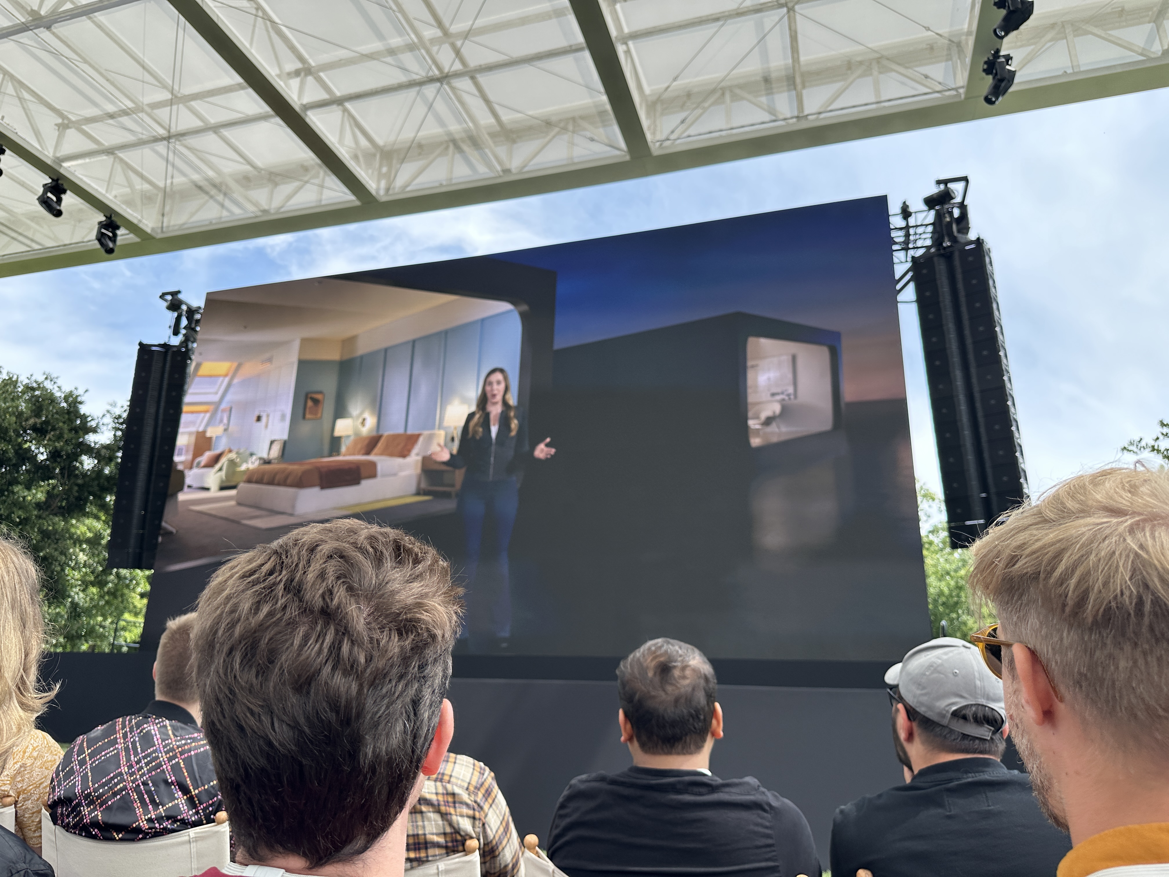 vr presentation speaker