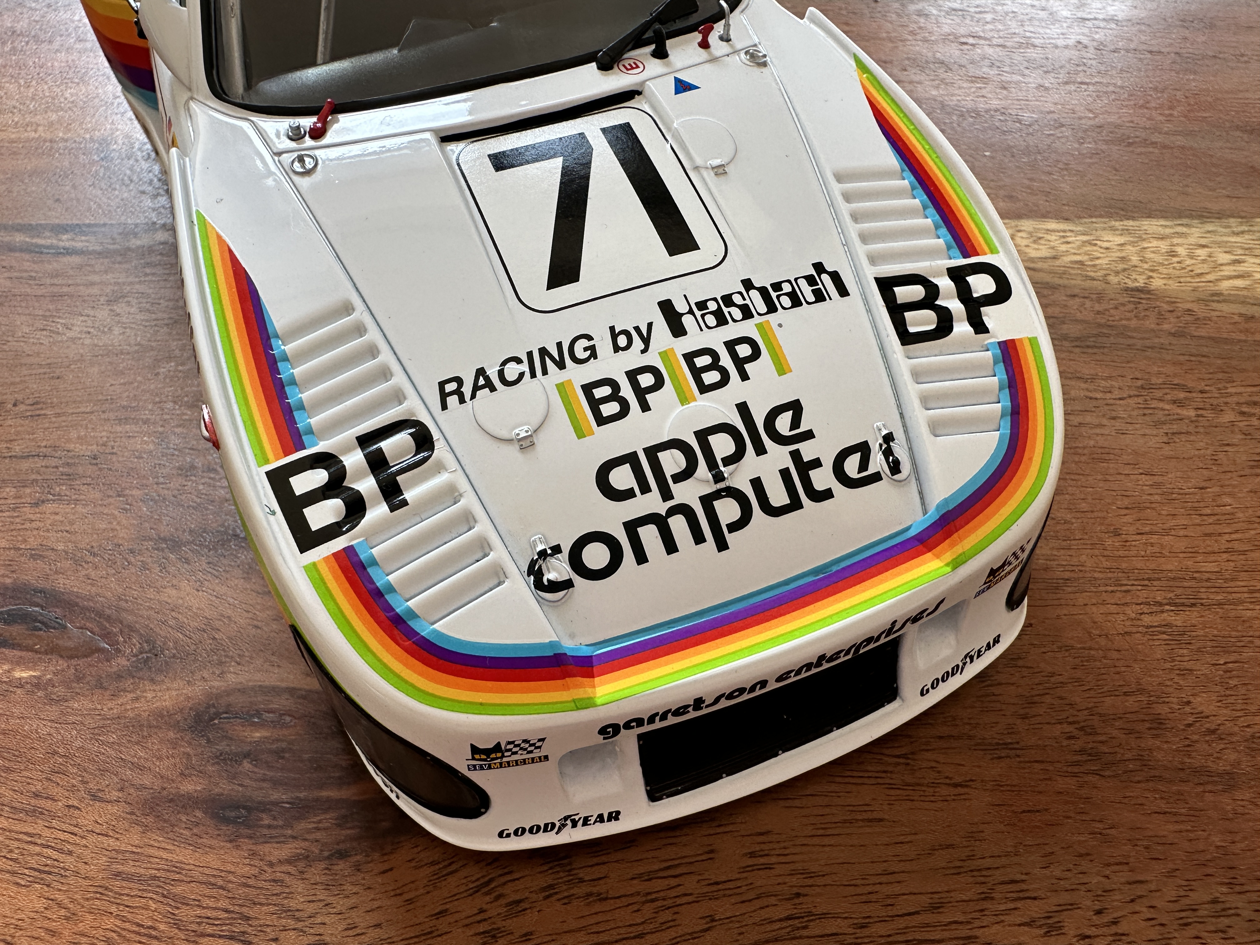 apple race car top view