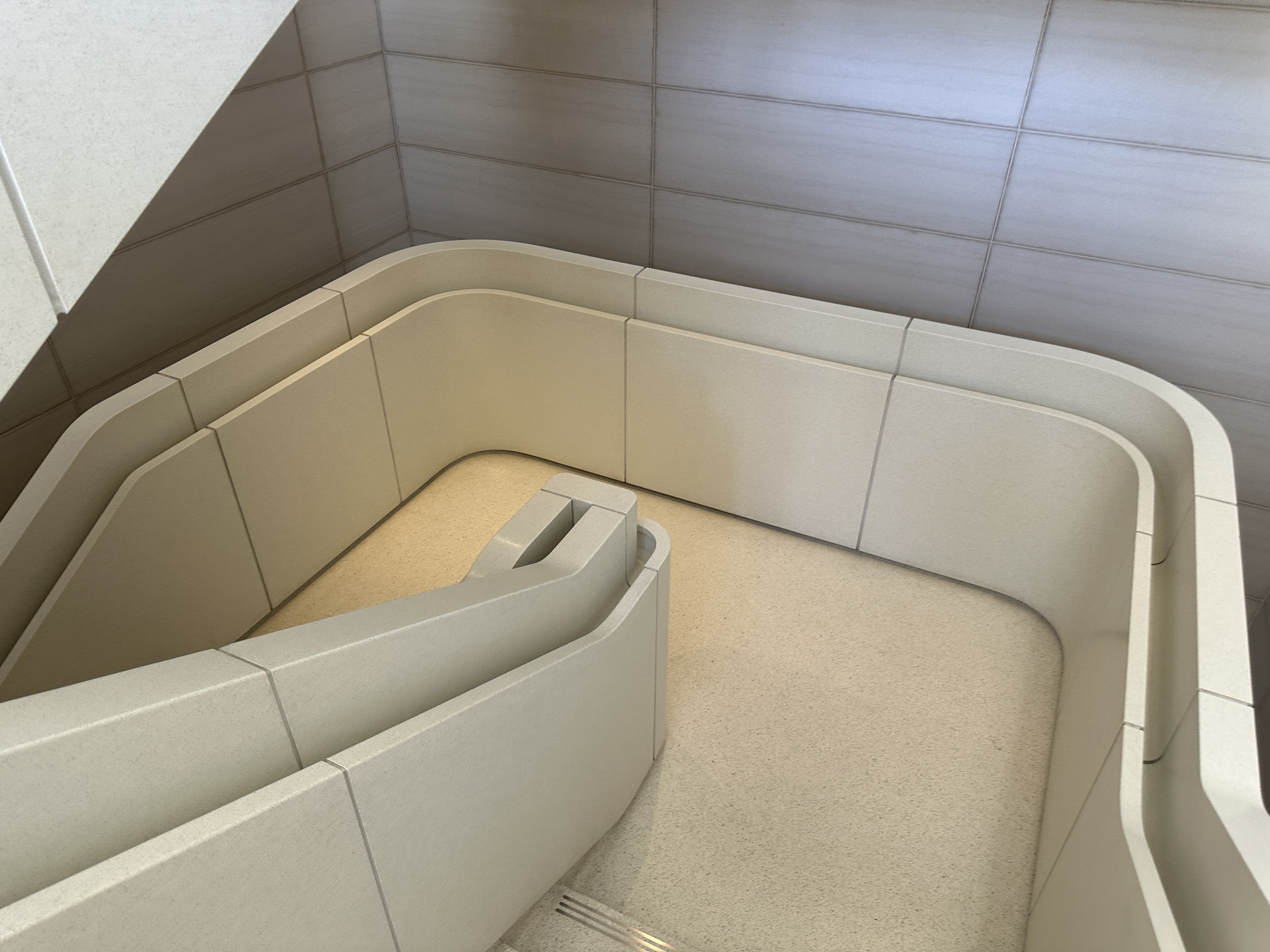 apple store staircase design