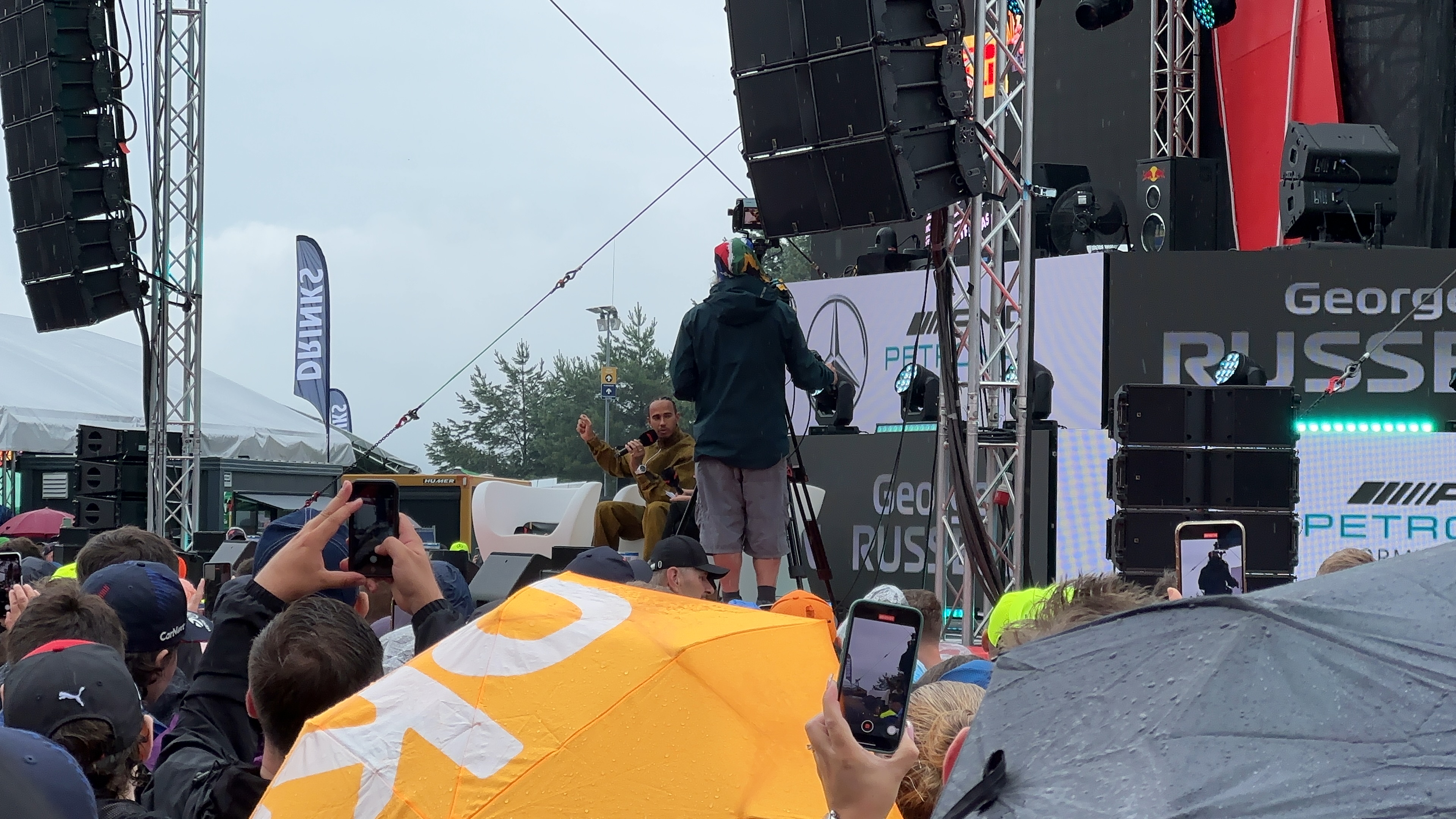 george russell petronas stage