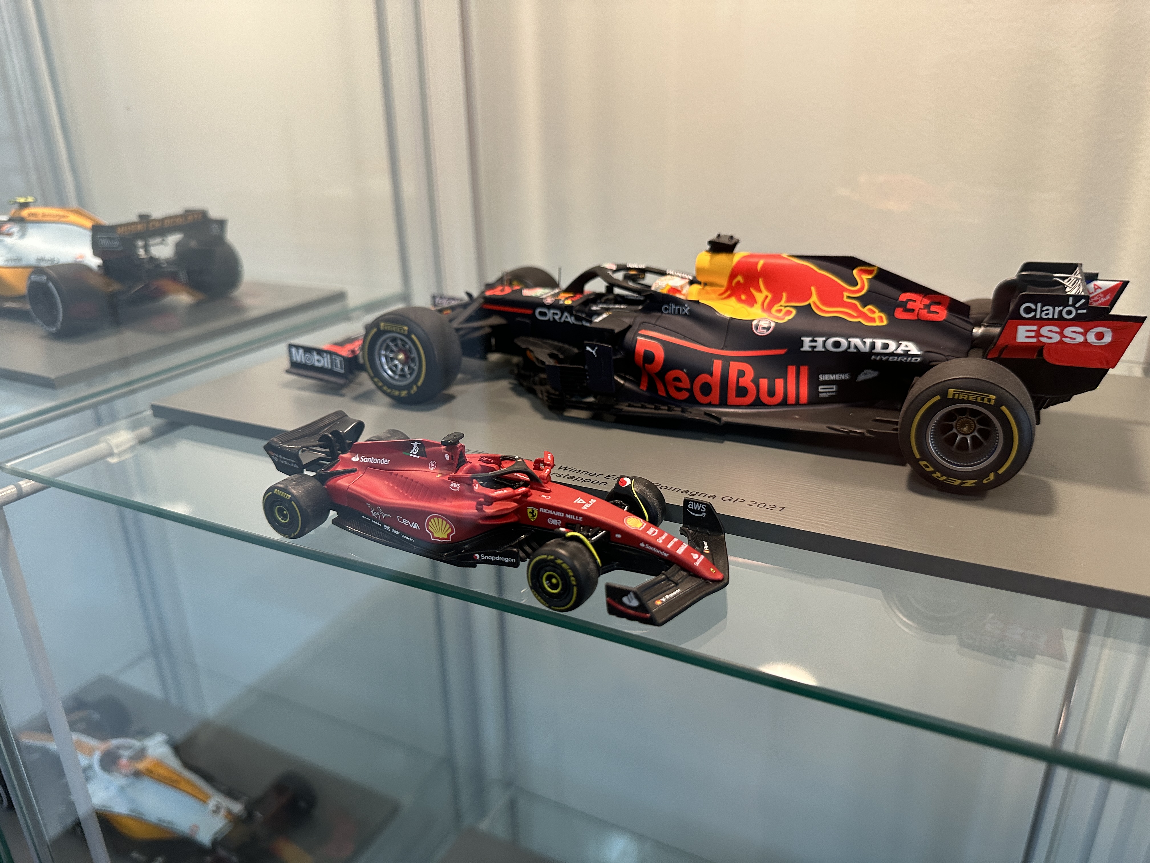 model formula one cars display