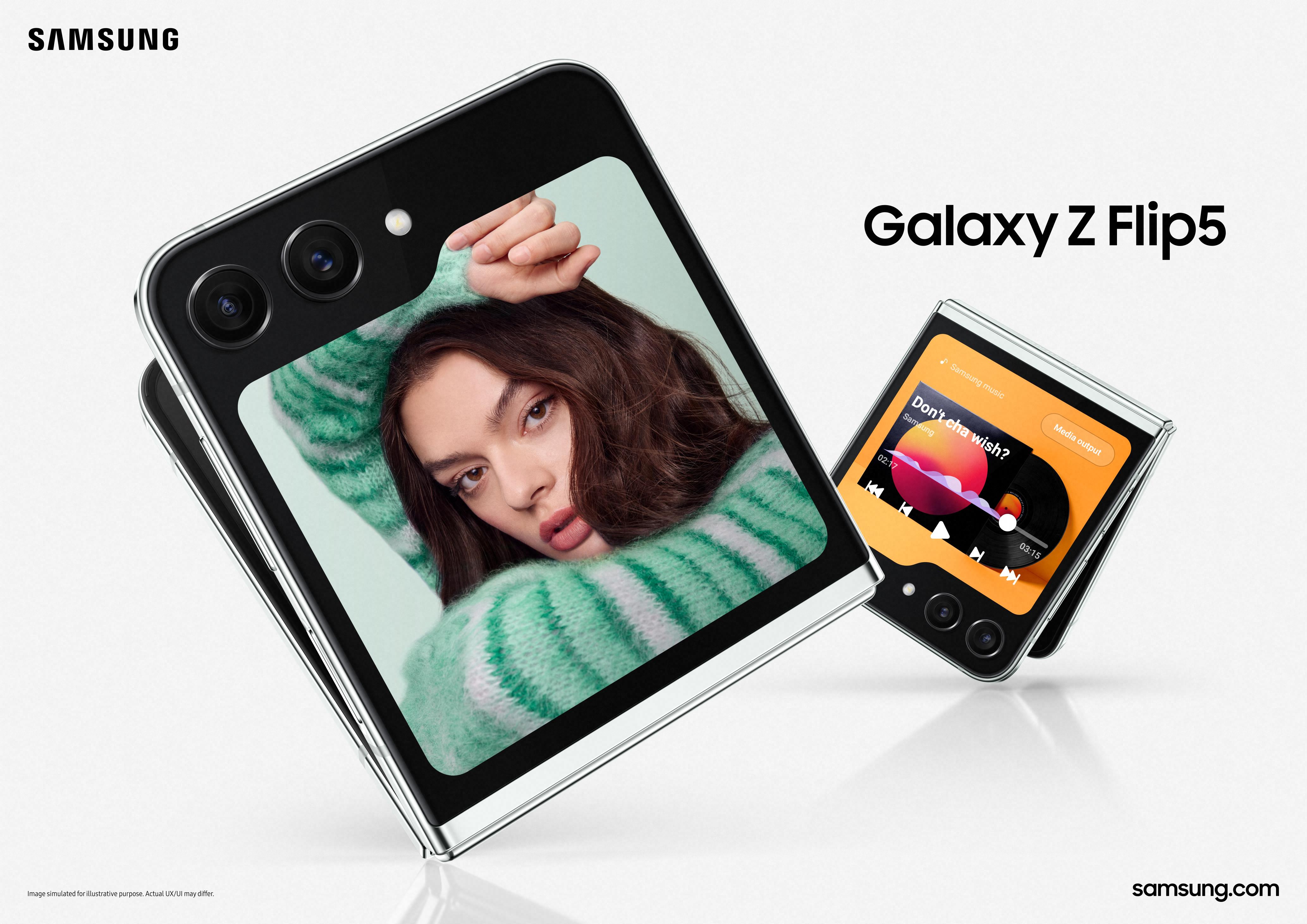 samsung galaxy z flip5 woman