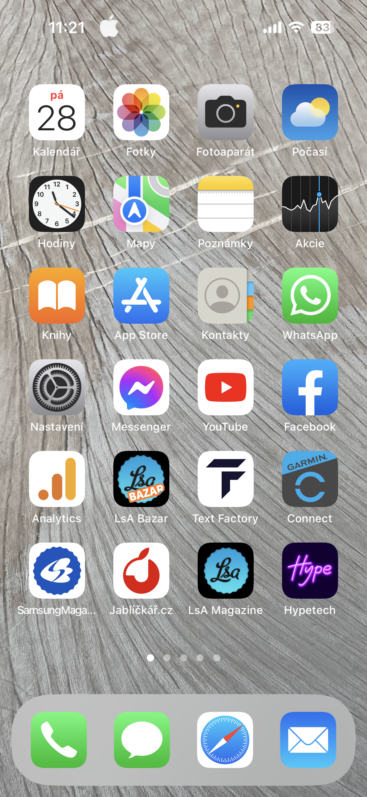 smartphone home screen apps