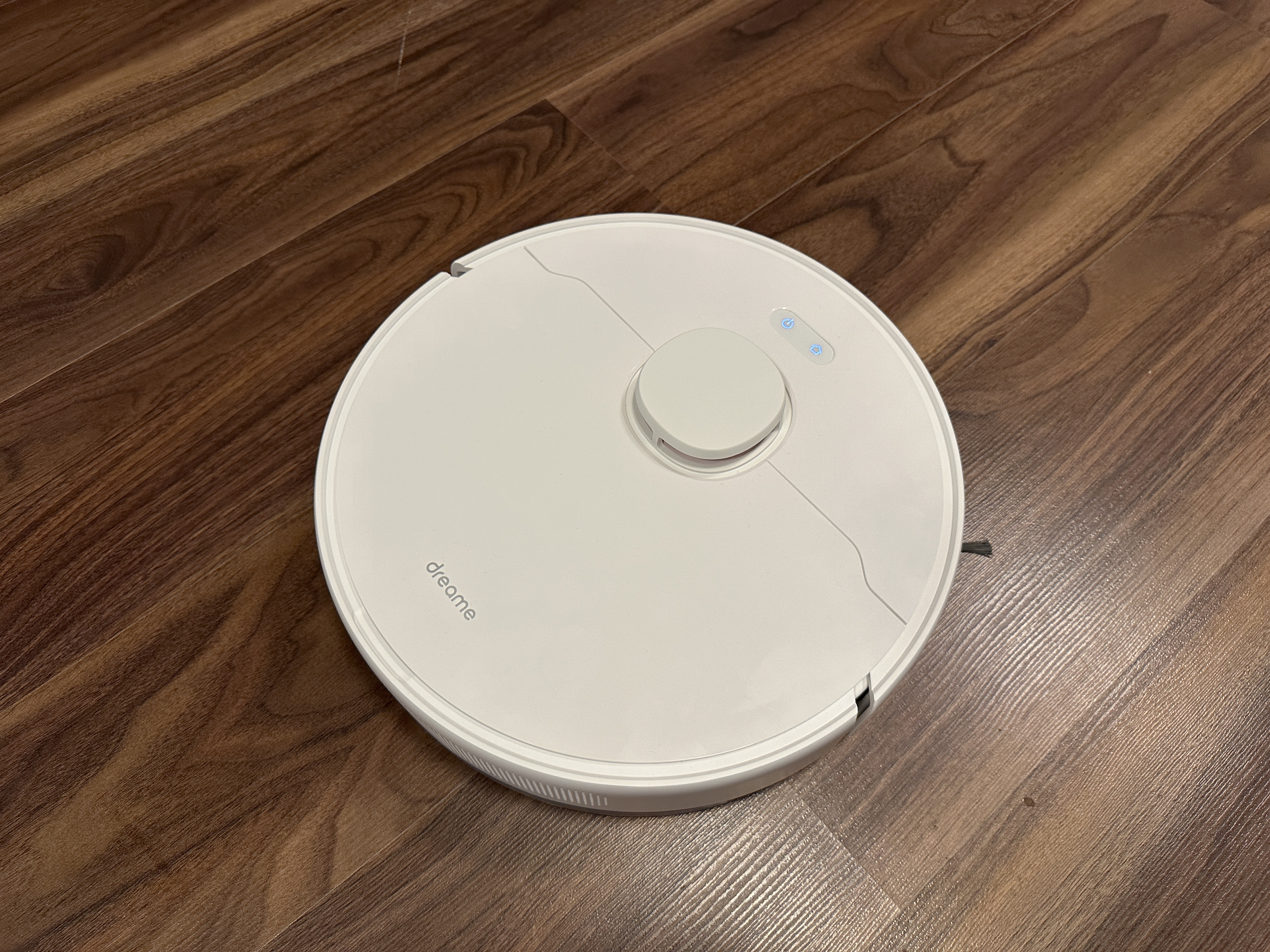 robot vacuum top view