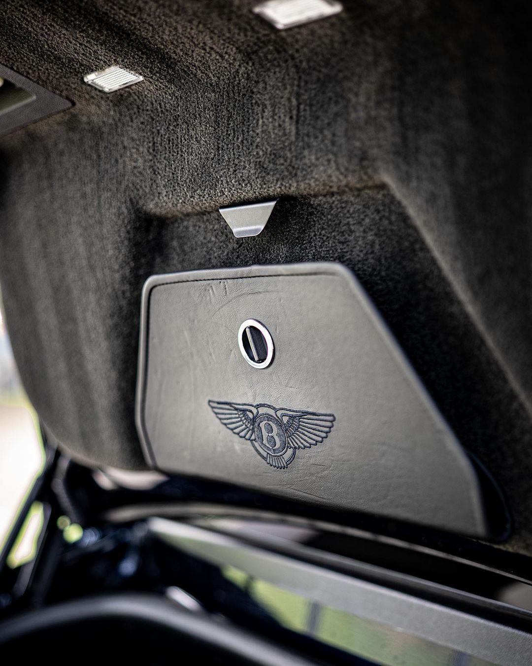 bentley trunk compartment