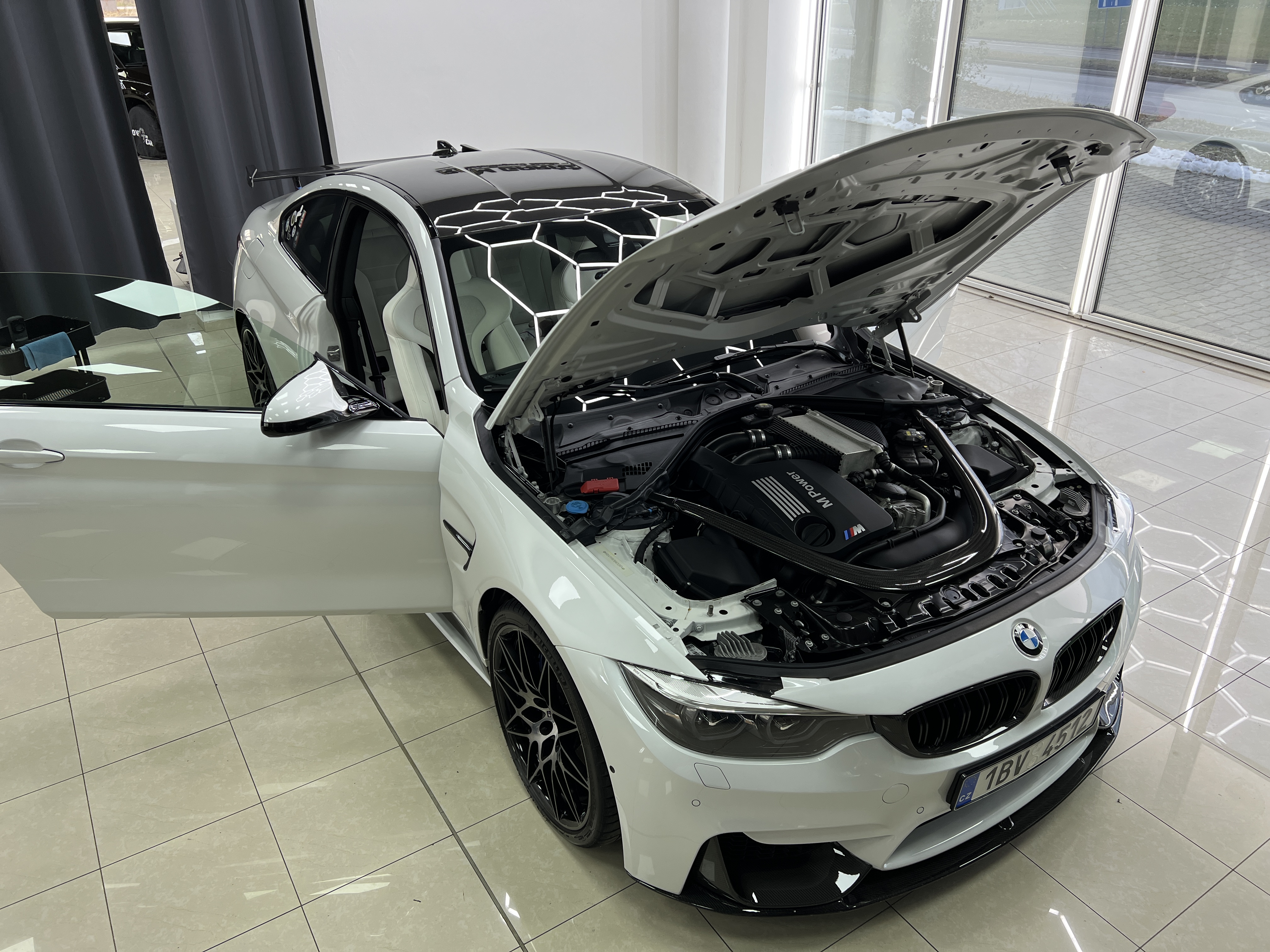 car engine open hood