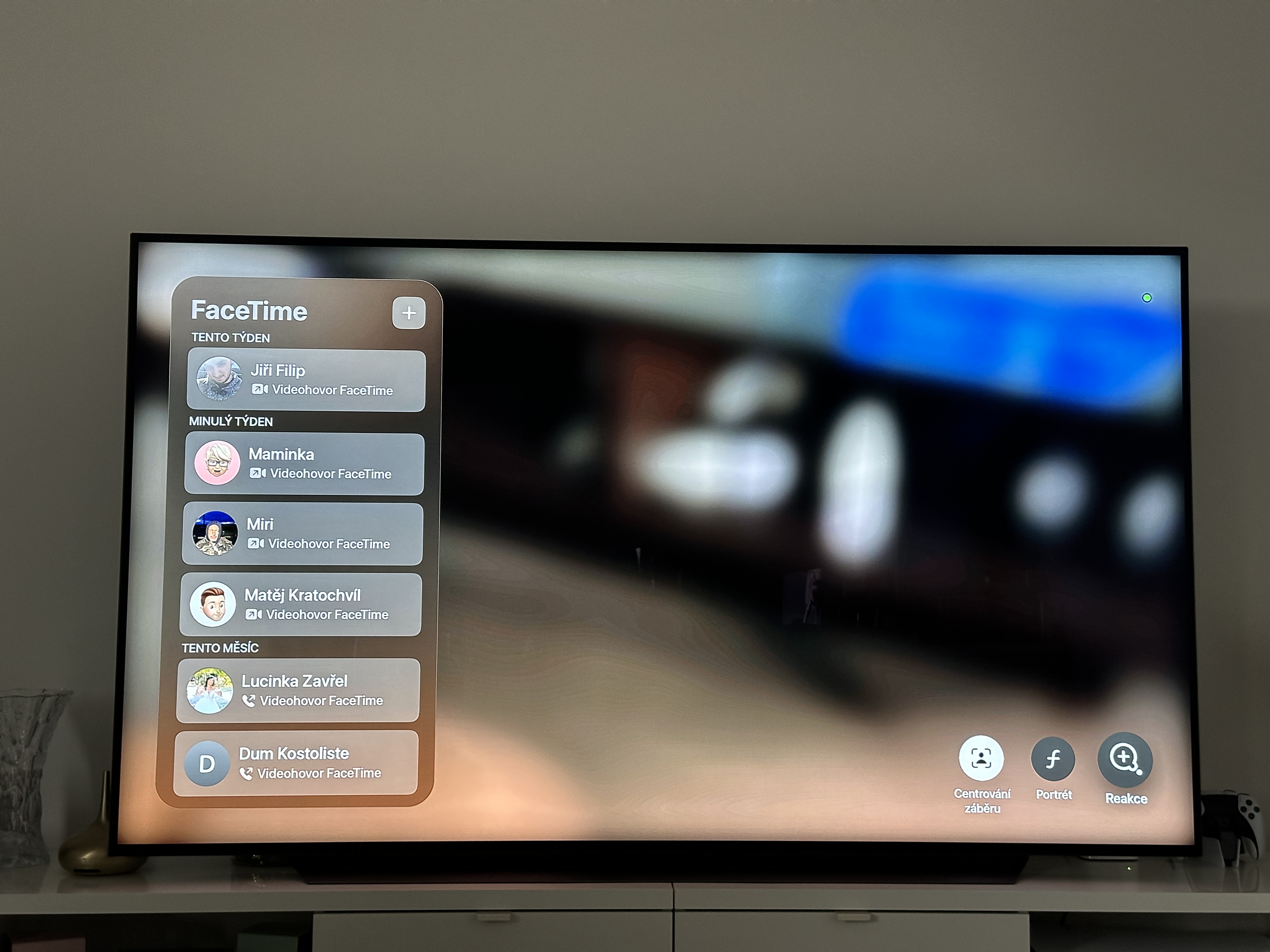 facetime call screen
