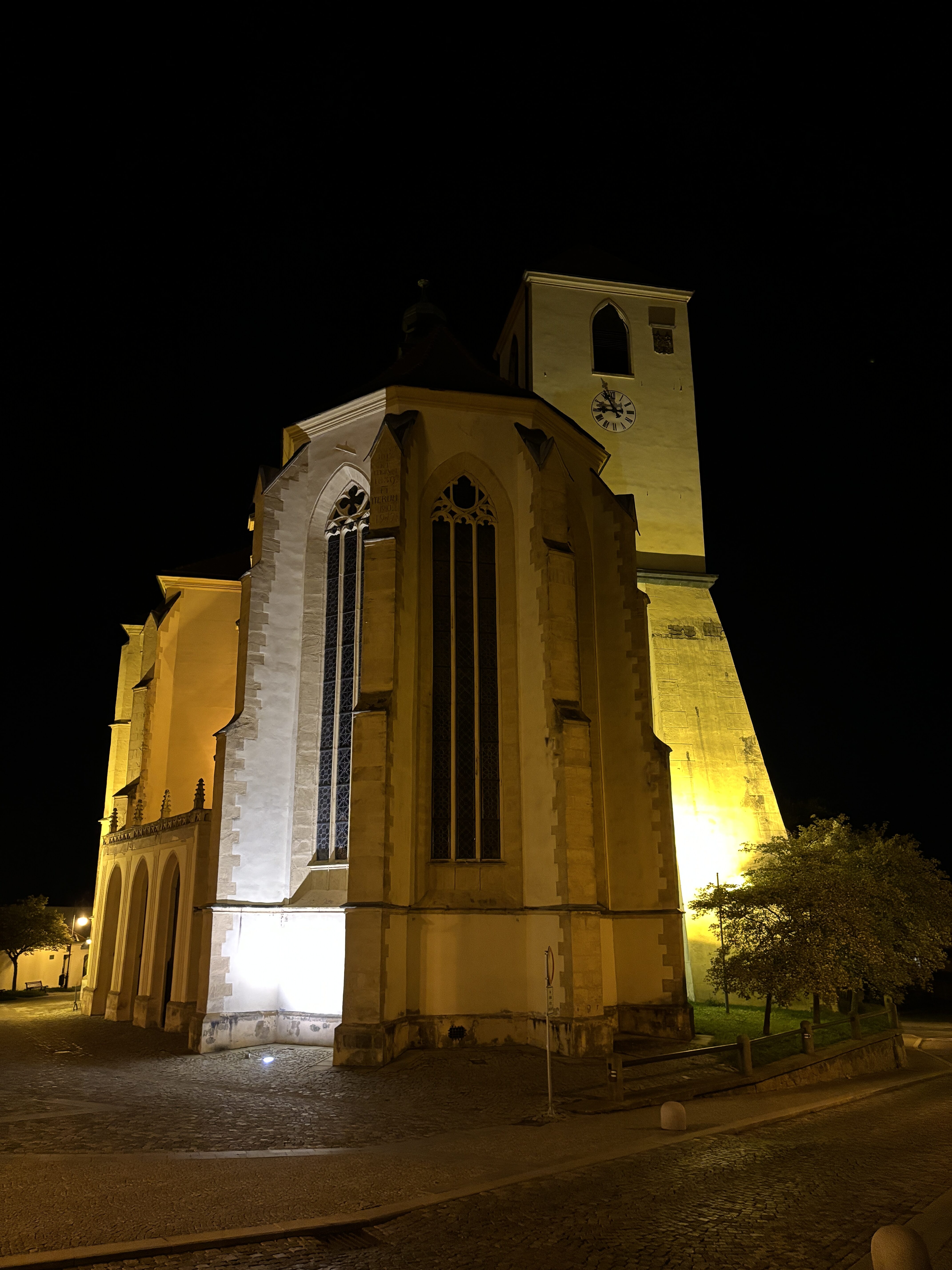 fotky iphone 15 noc 14