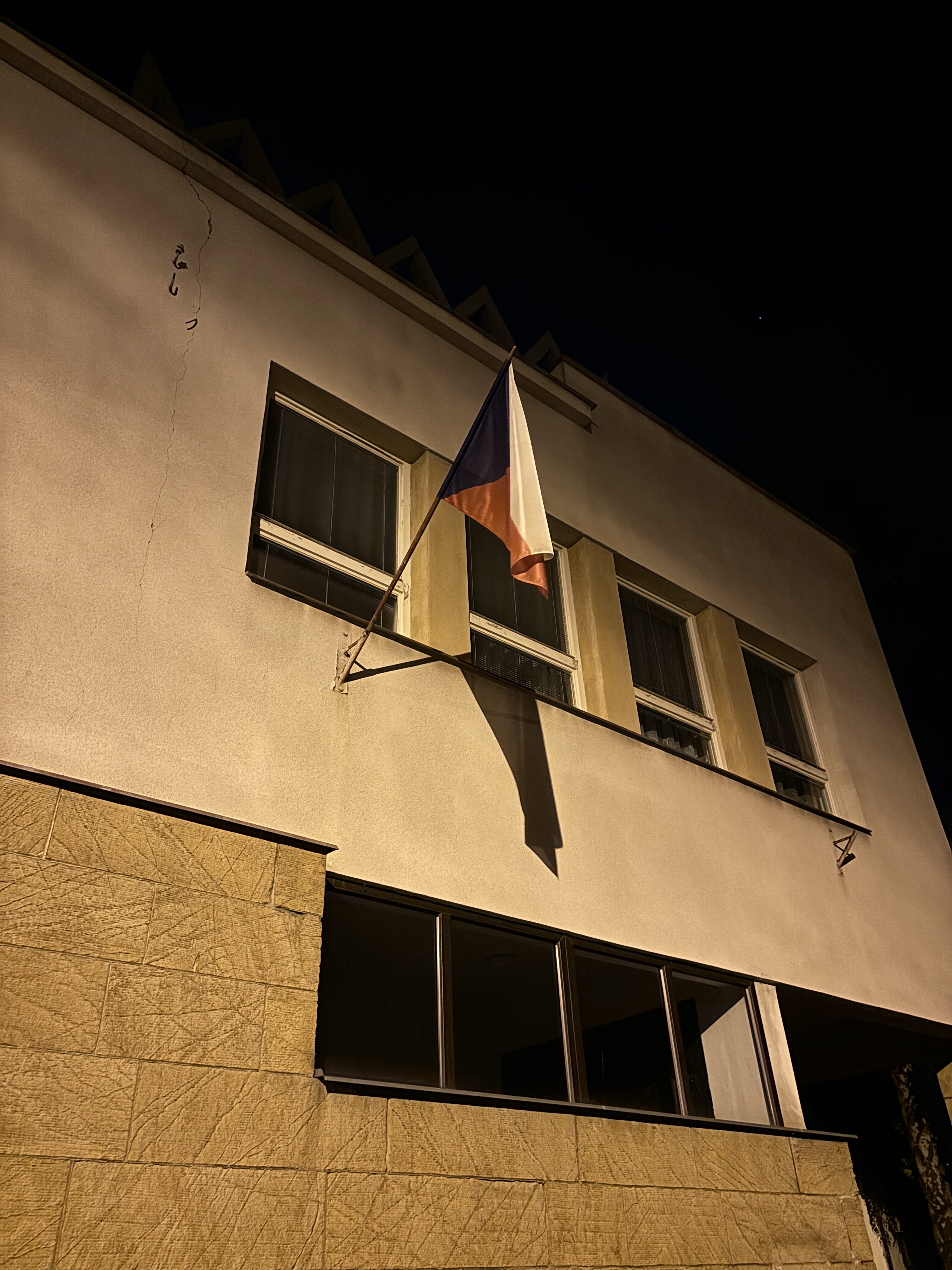 fotky iphone 15 noc 2