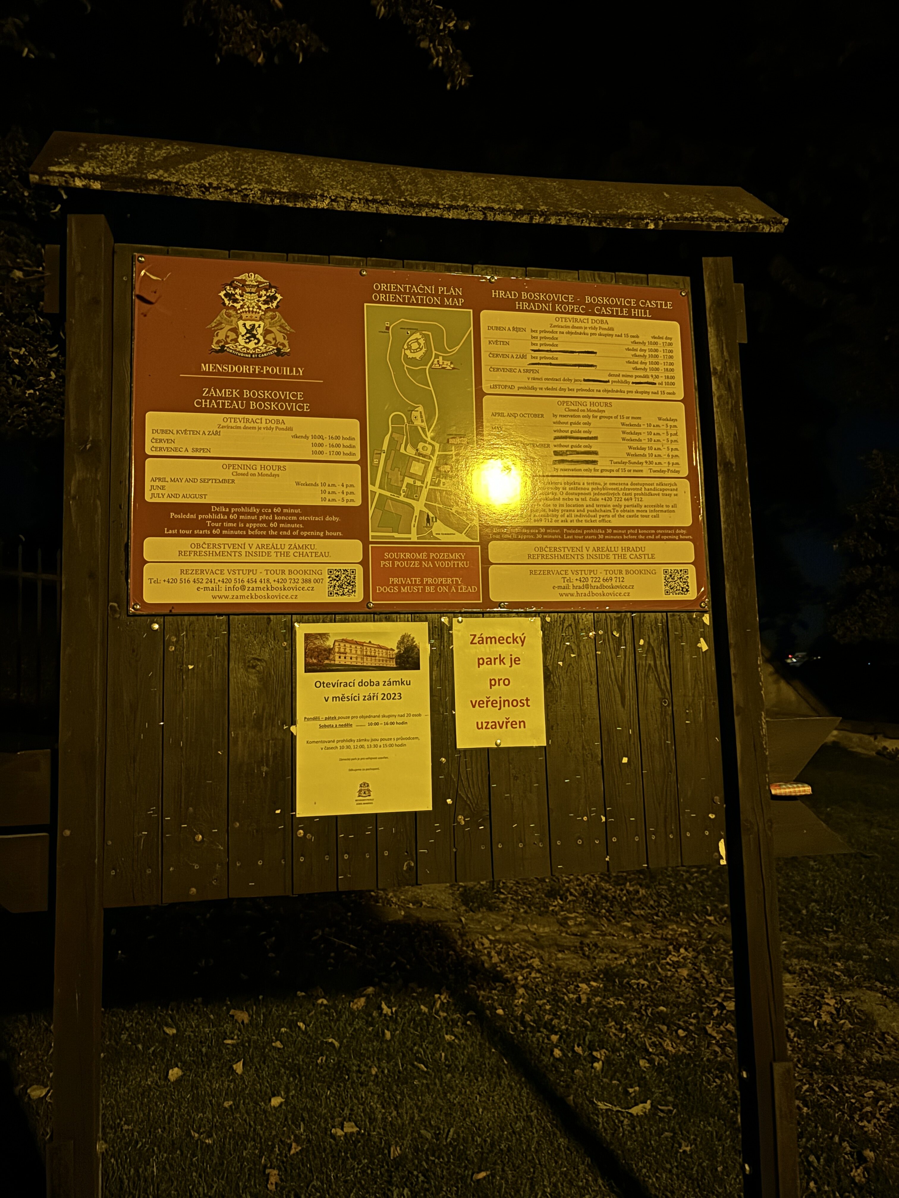 fotky iphone 15 noc 7