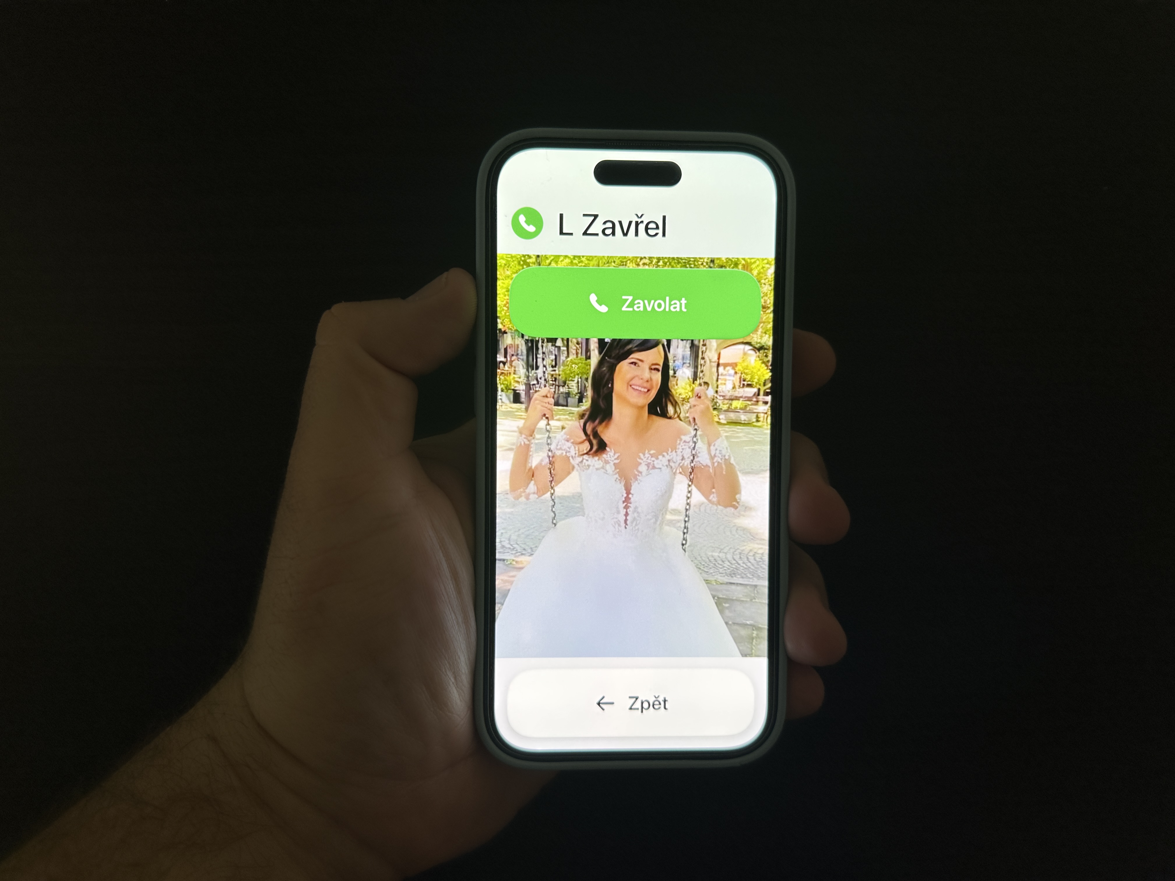 smartphone incoming call