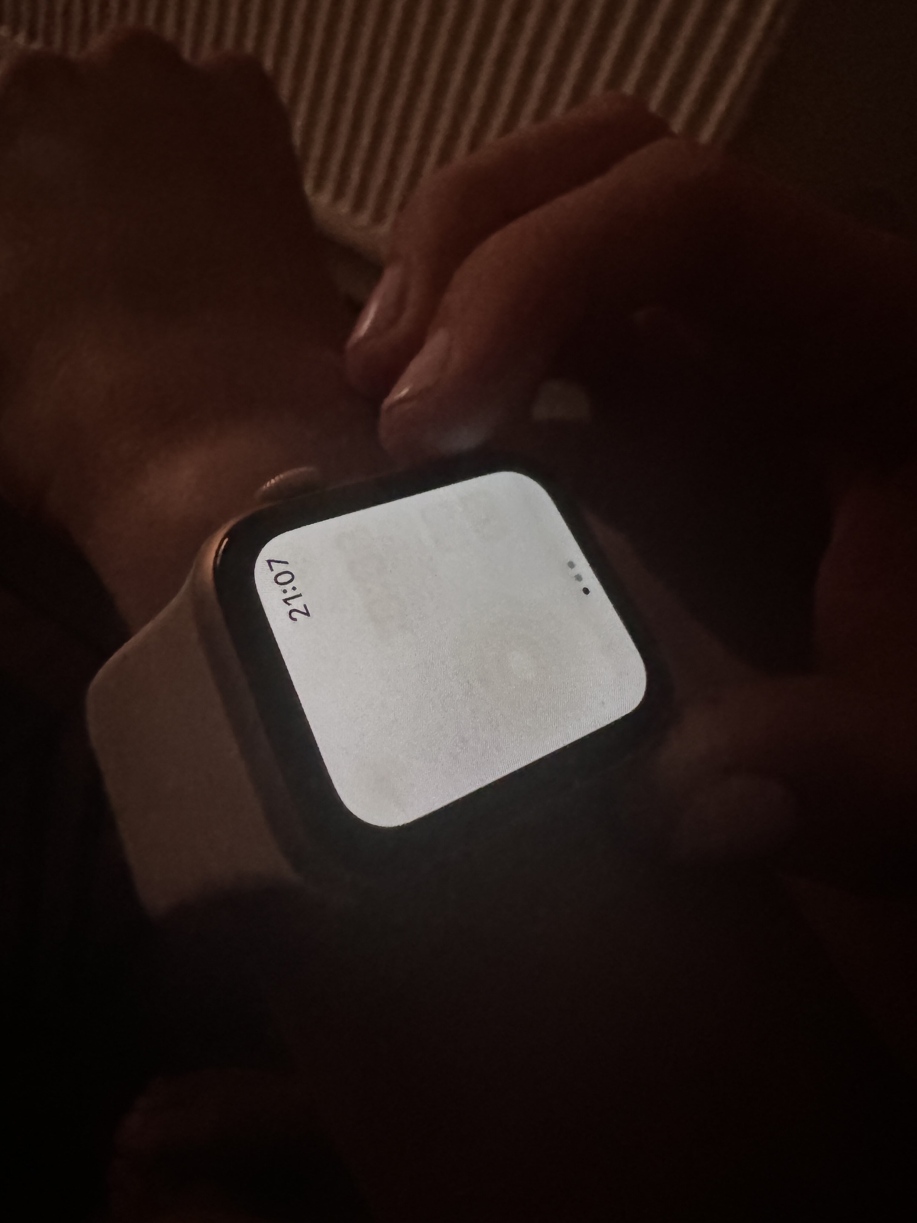 smartwatch time display