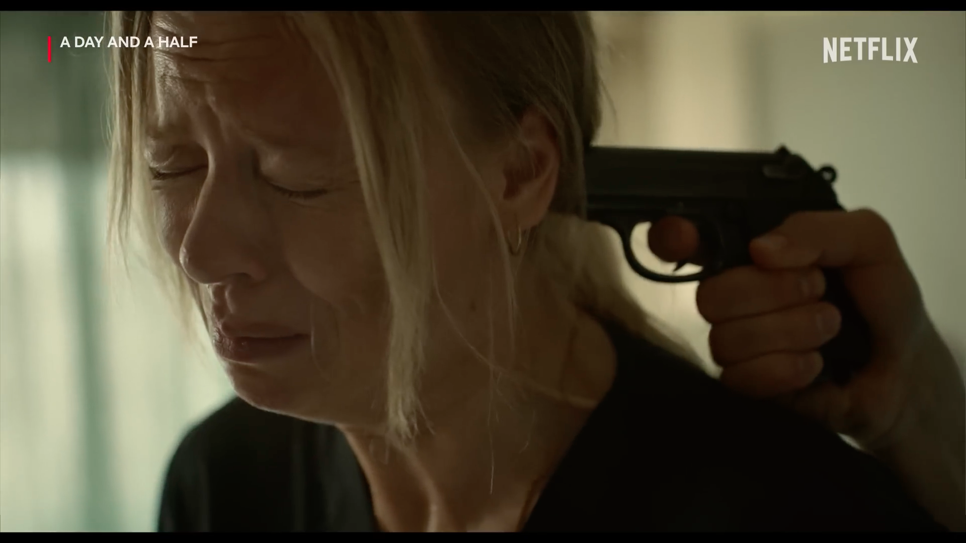 woman held at gunpoint woman held at gunpoint