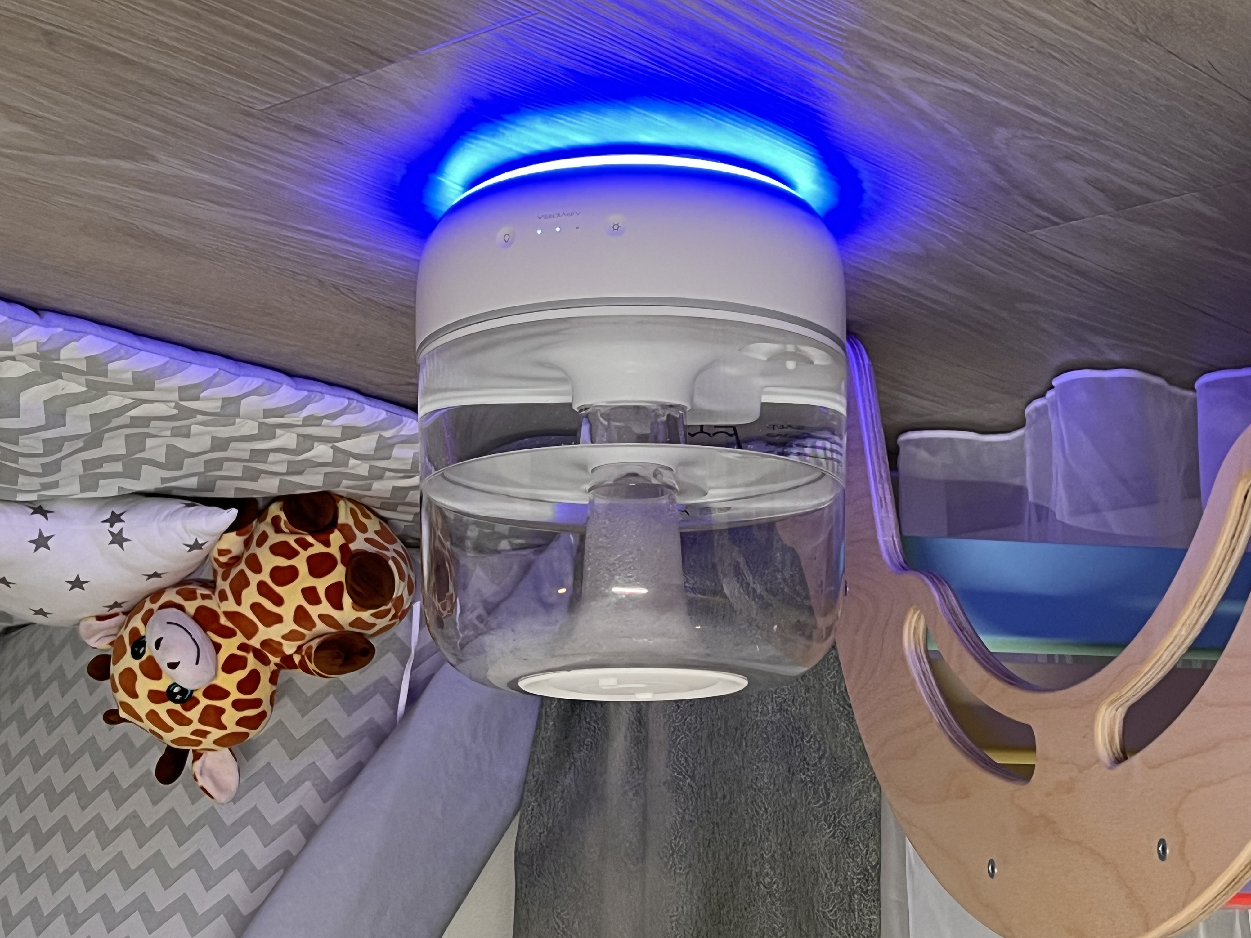 Recenze zvlhčovače vzduchu AIRVERSA Humelle AH1