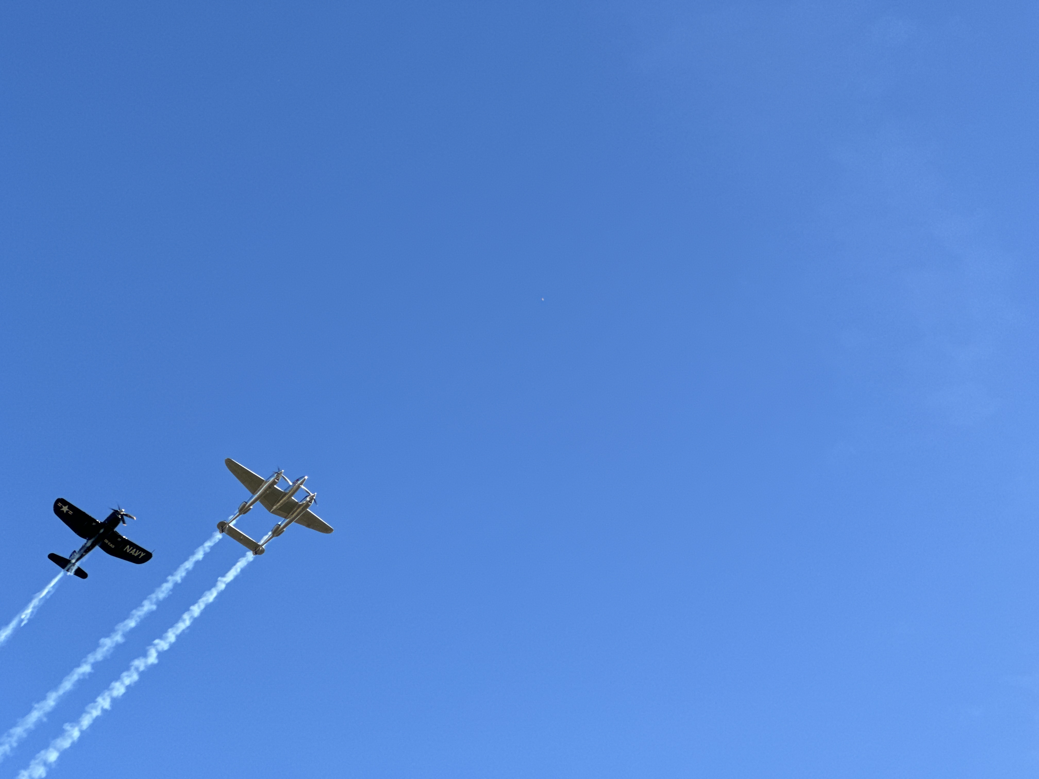 airplanes flying blue sky