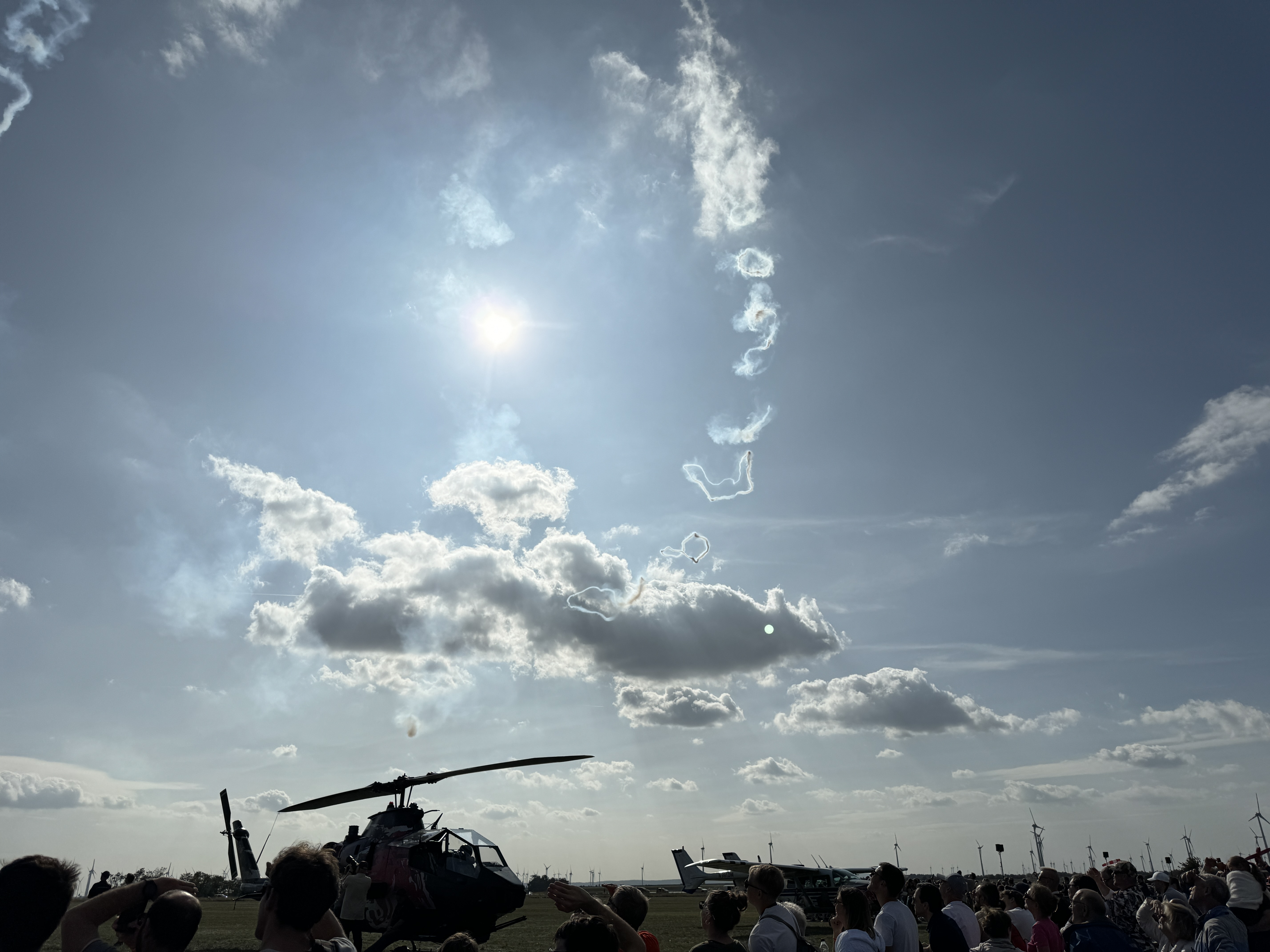 airshow crowd and helicopter
