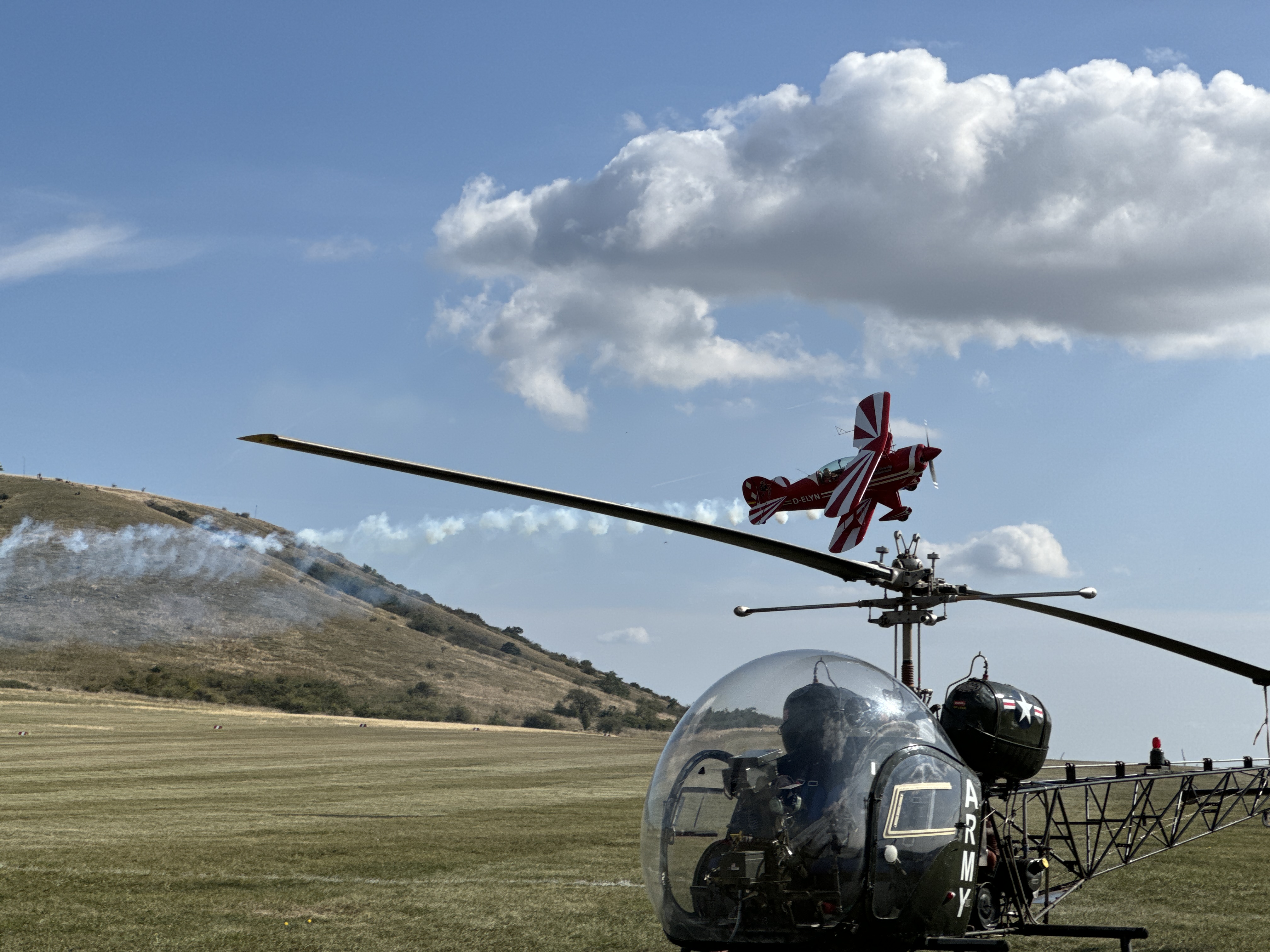 helicopter and plane stunt