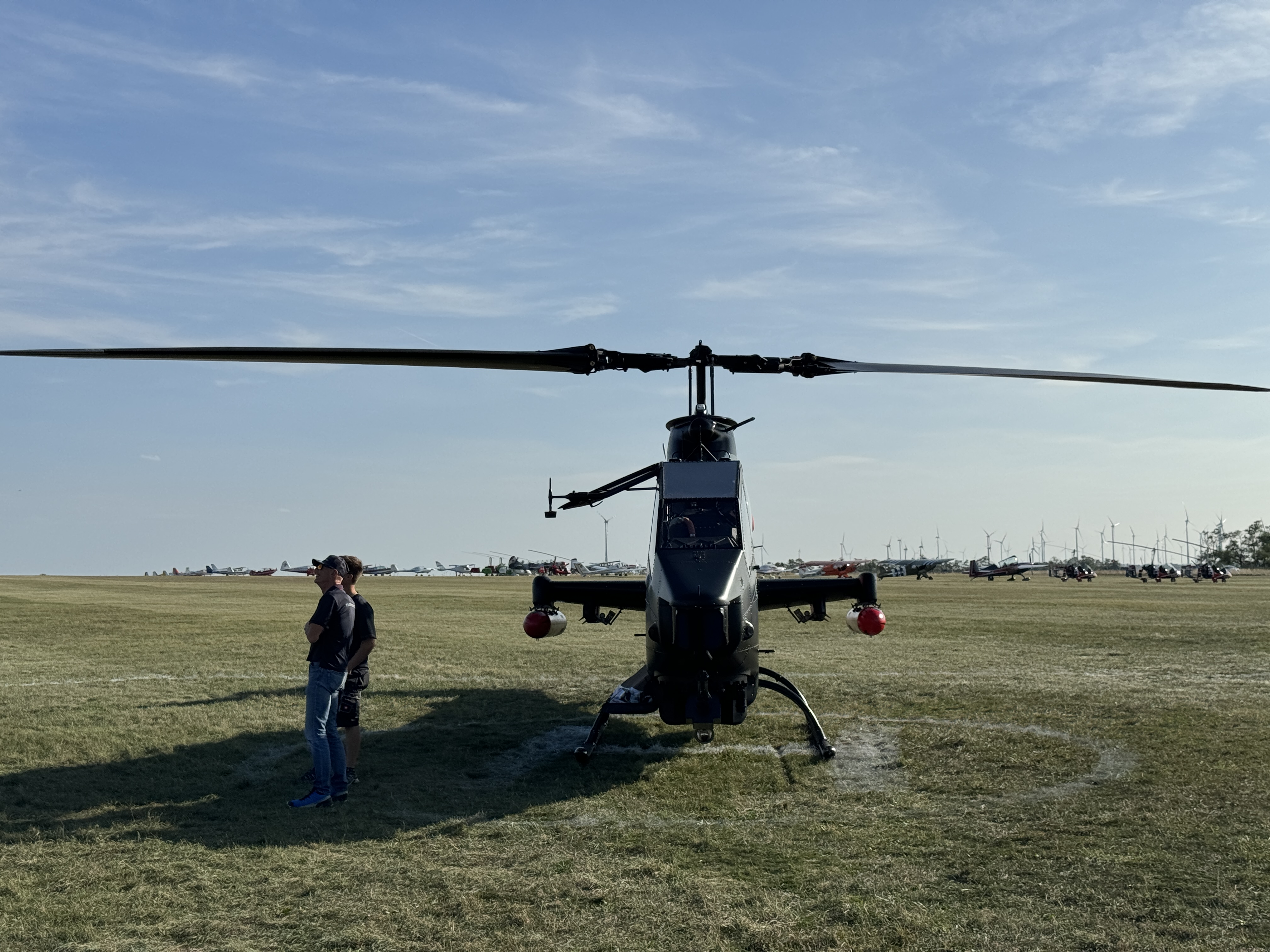 helicopter front view field