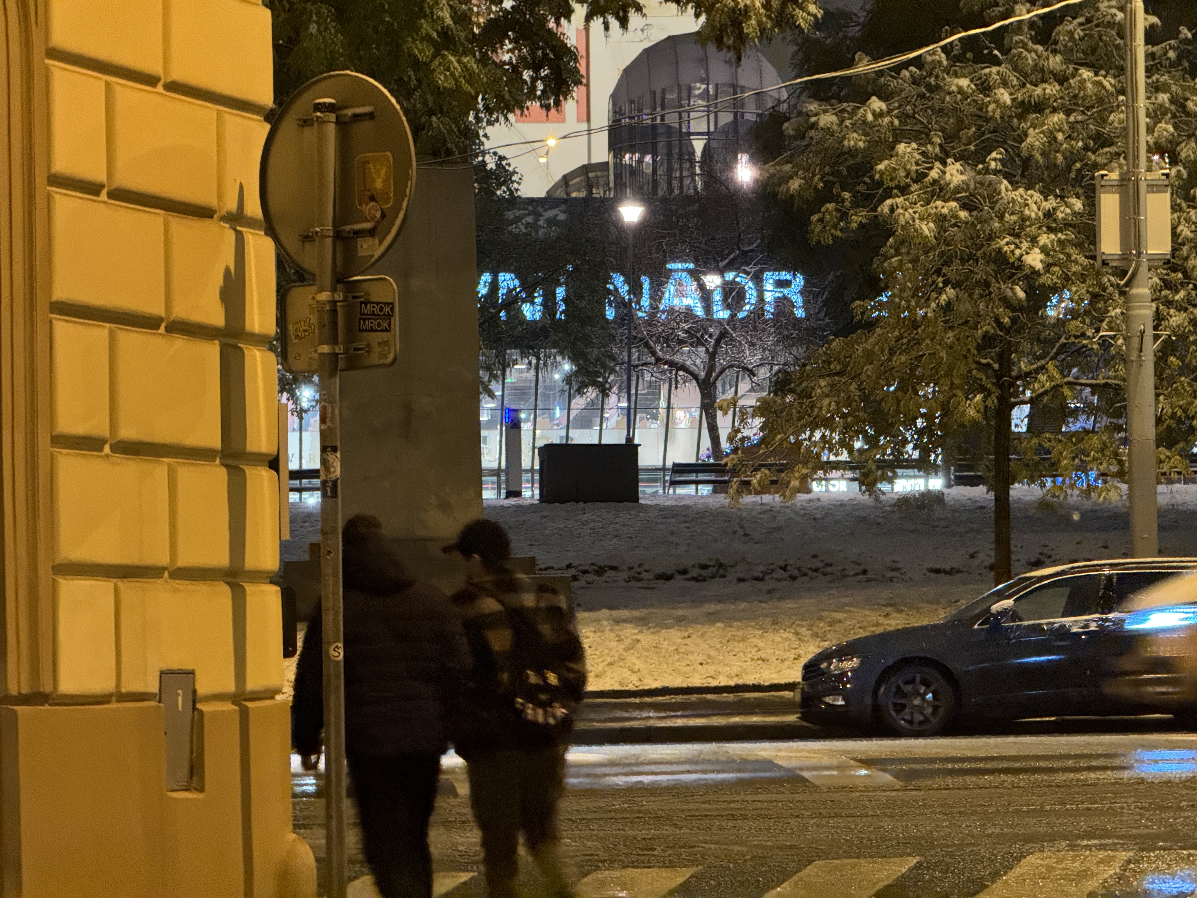 night street crossing snow