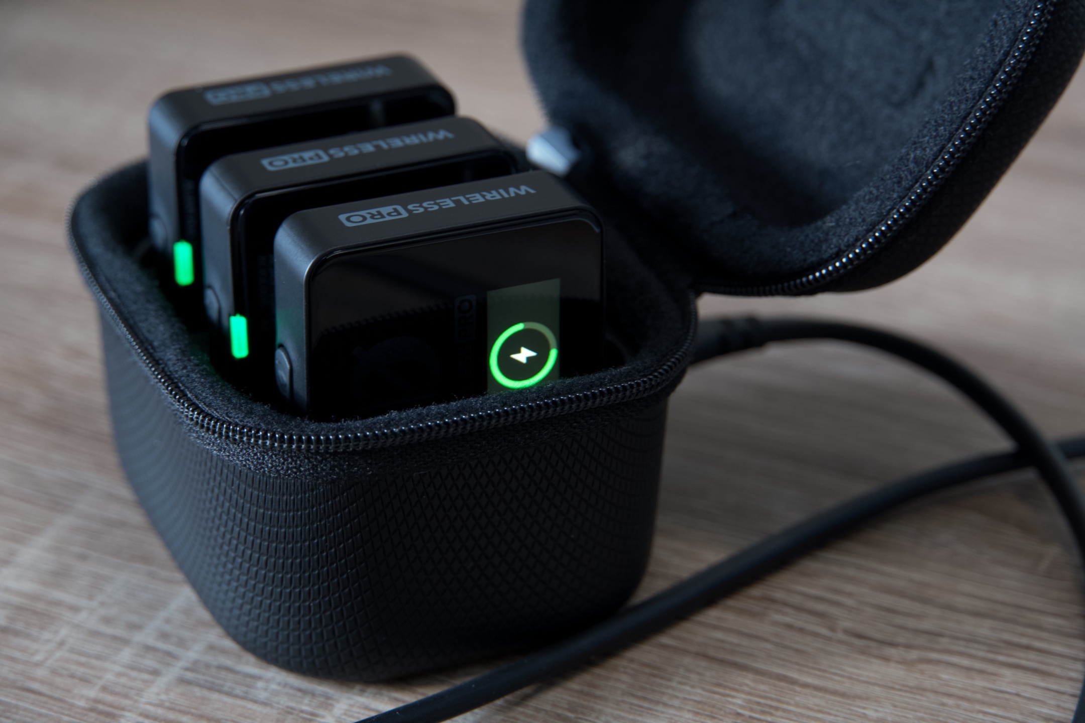 RØDE Wireless PRO case charging display OK