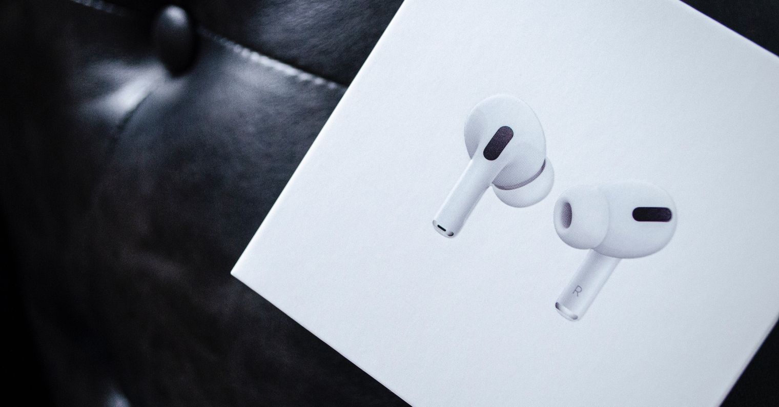 airpods pro box