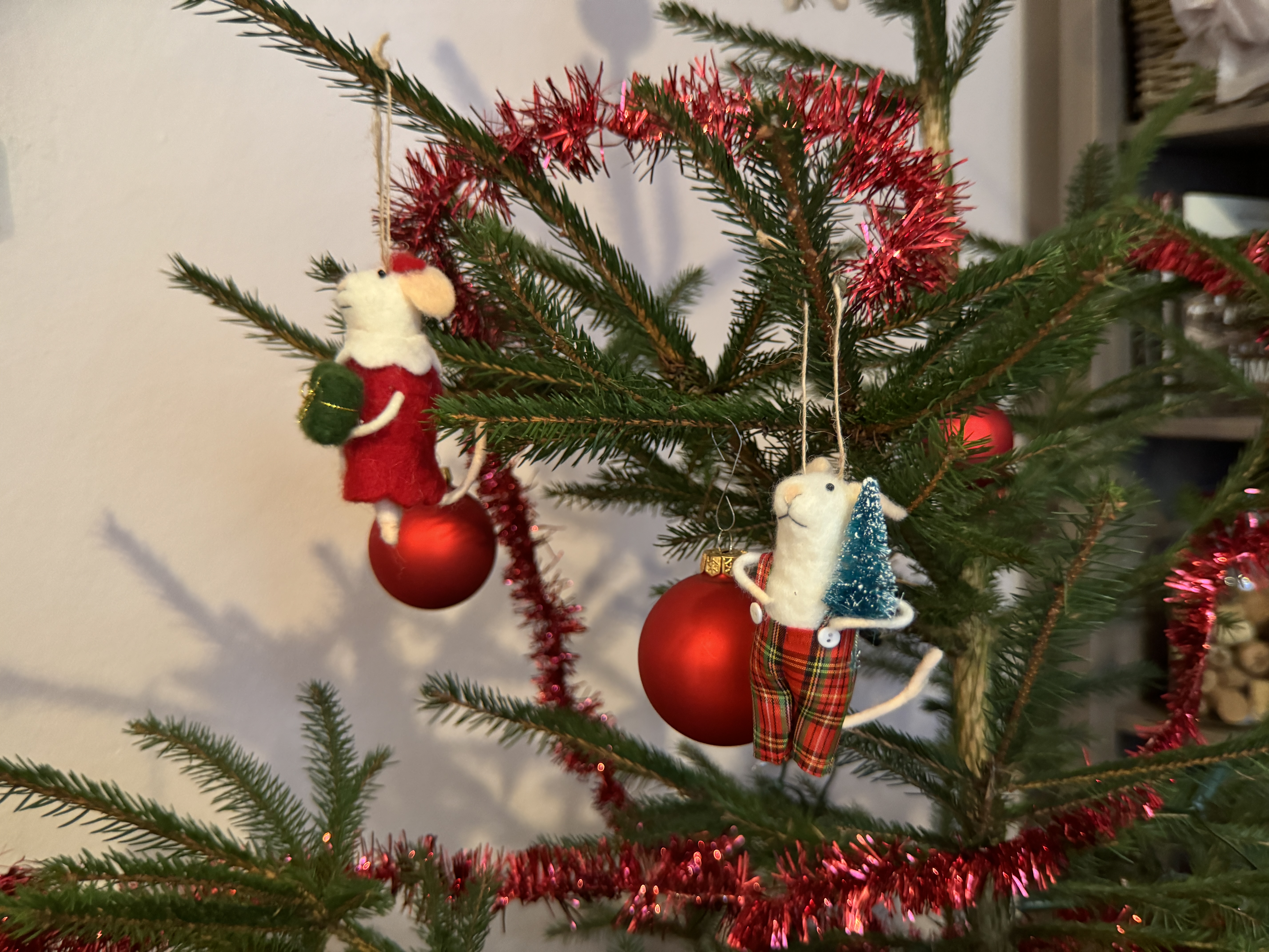 christmas tree with ornaments