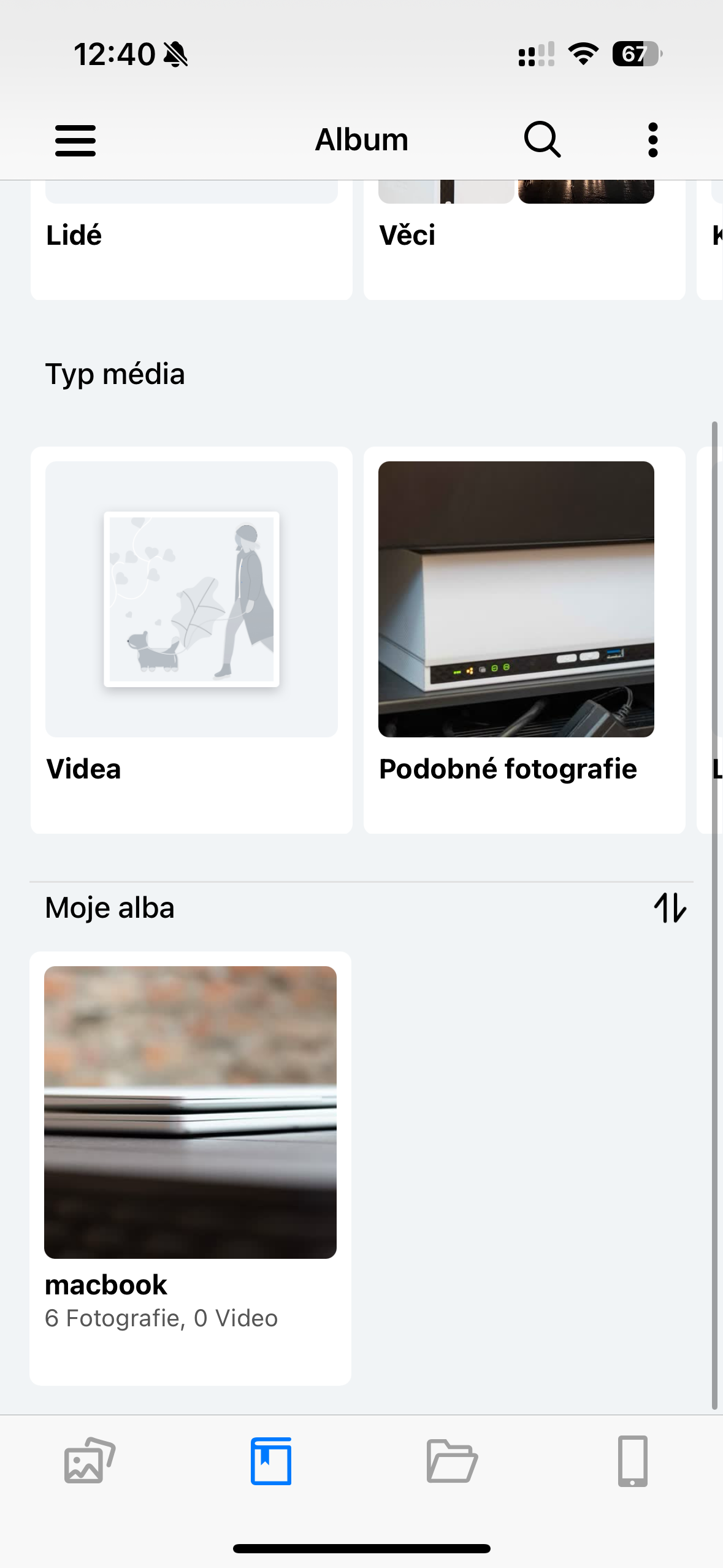 photo album interface