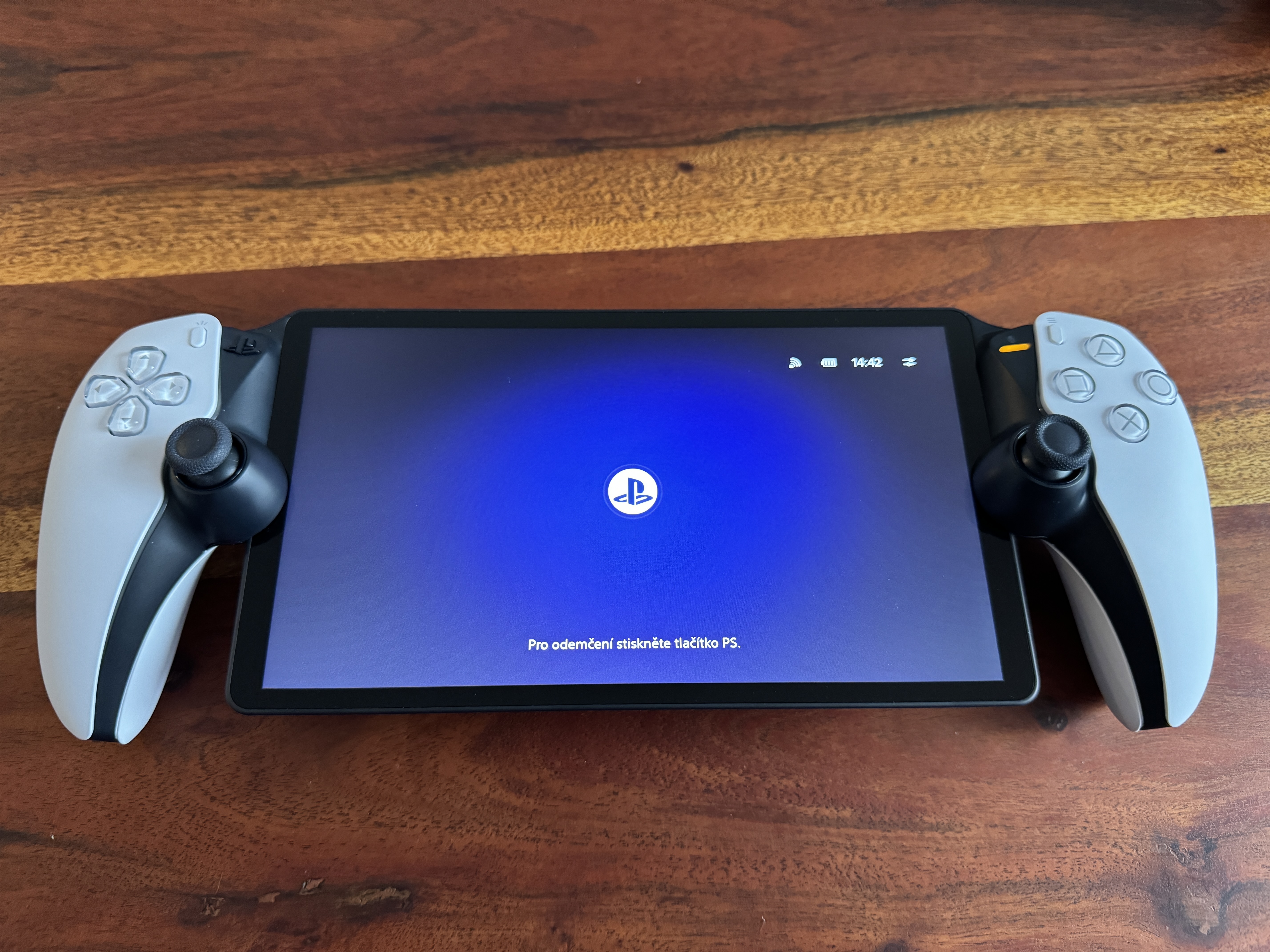 playstation handheld device home