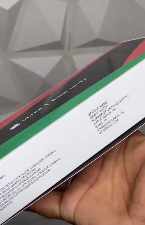 apple ultra black unity box side