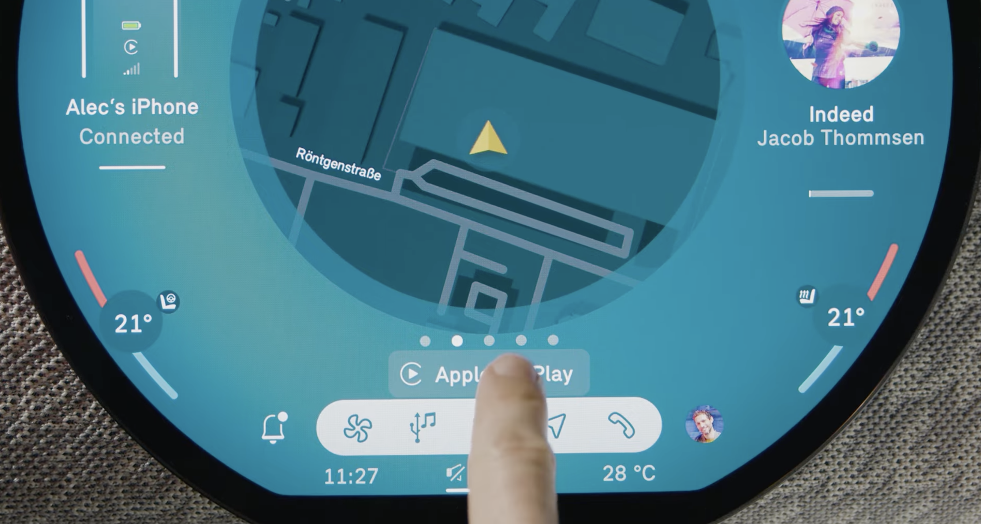 car dashboard touchscreen map