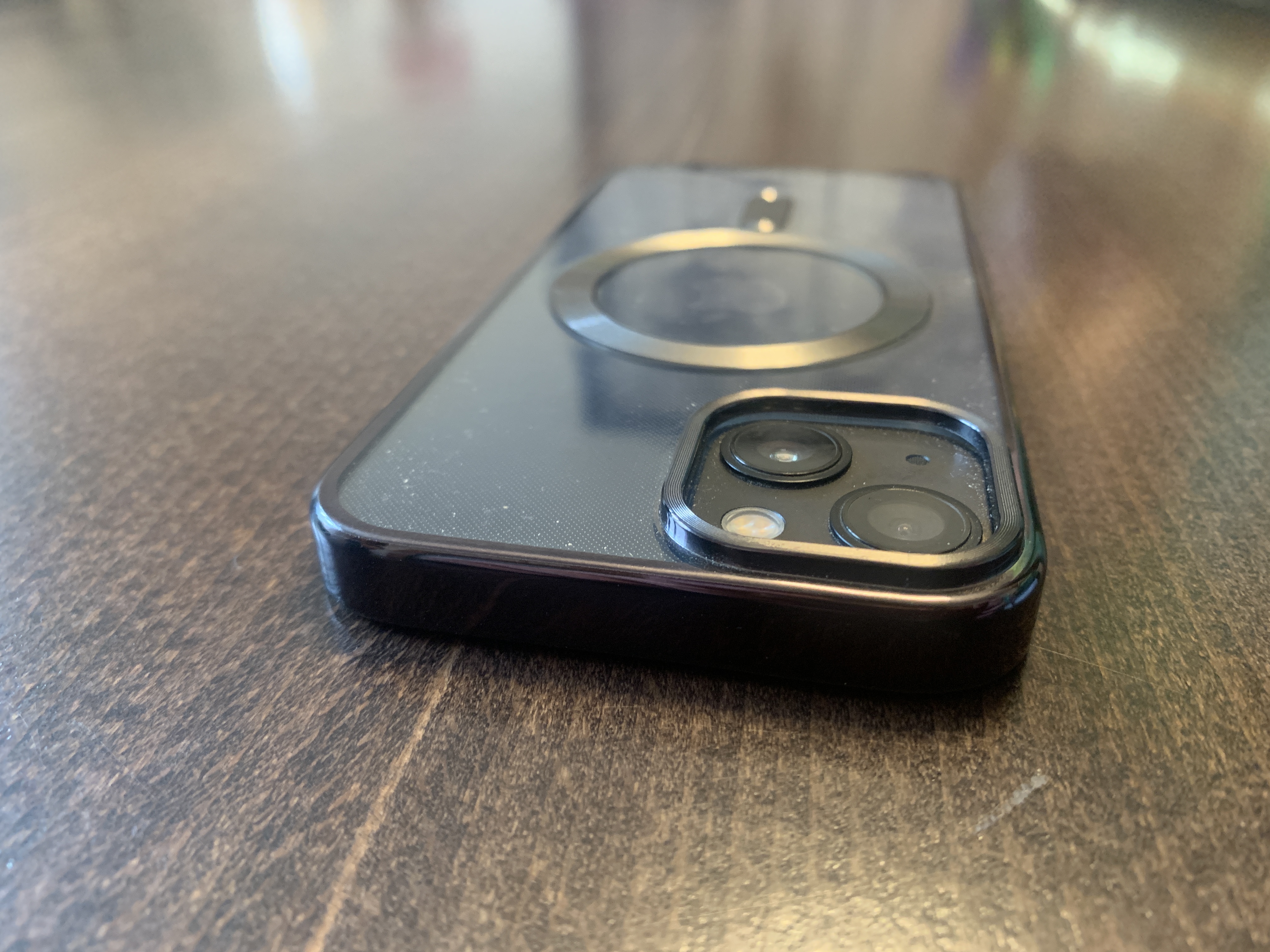 smartphone back corner