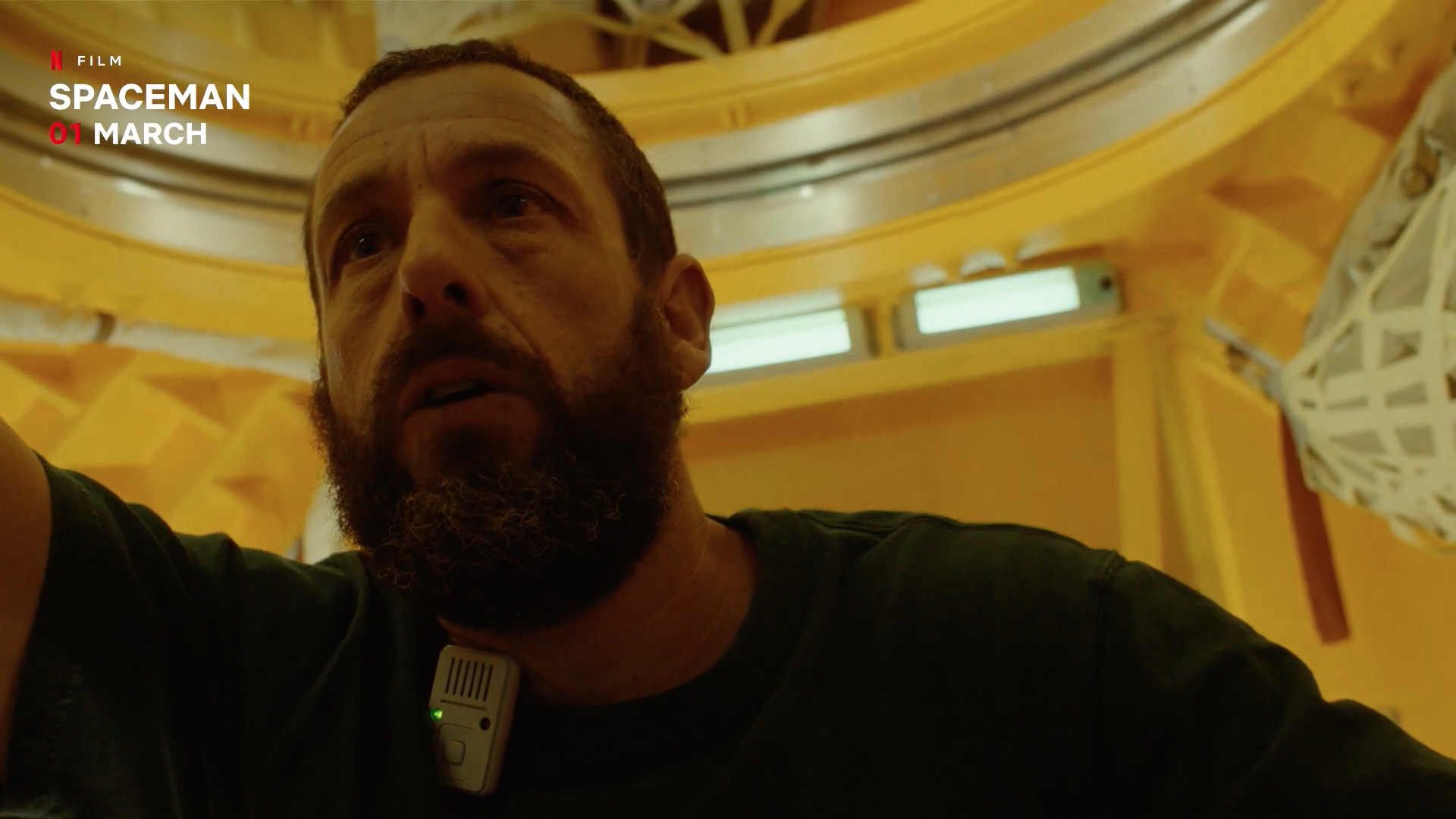 vacuum cleaner picking pins