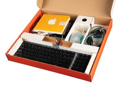 imac g3 accessories box open