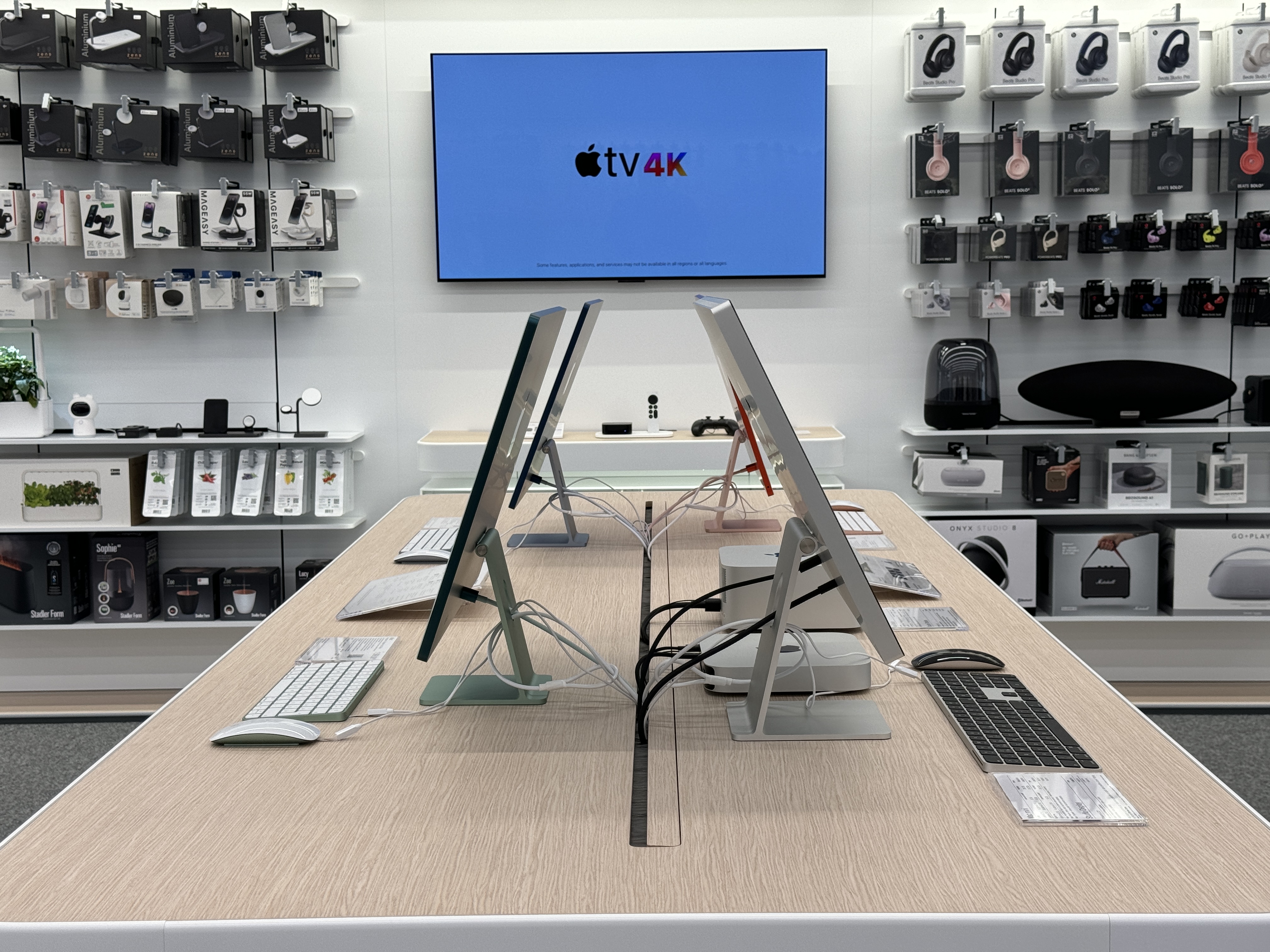 imacs display store