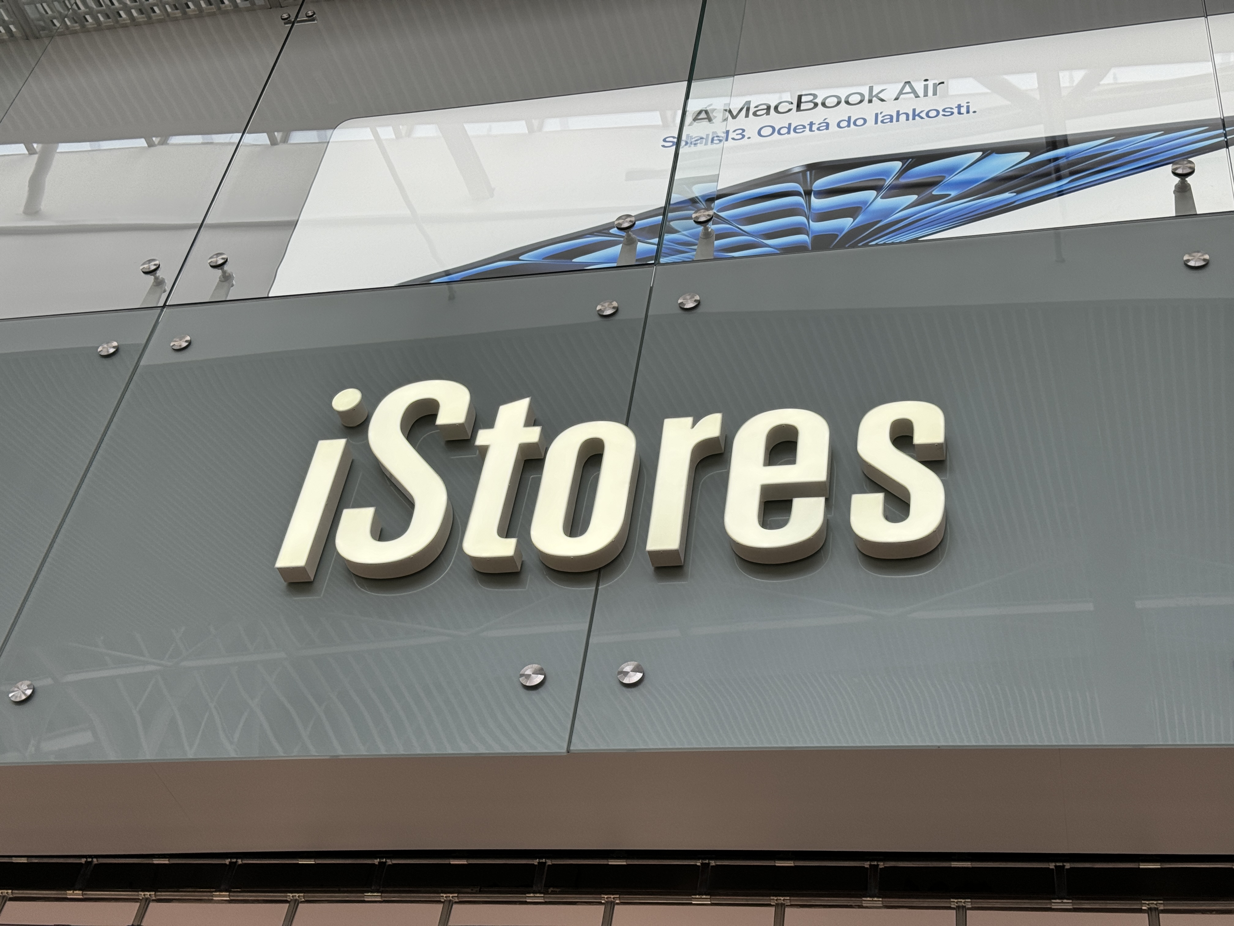 istores signage exterior