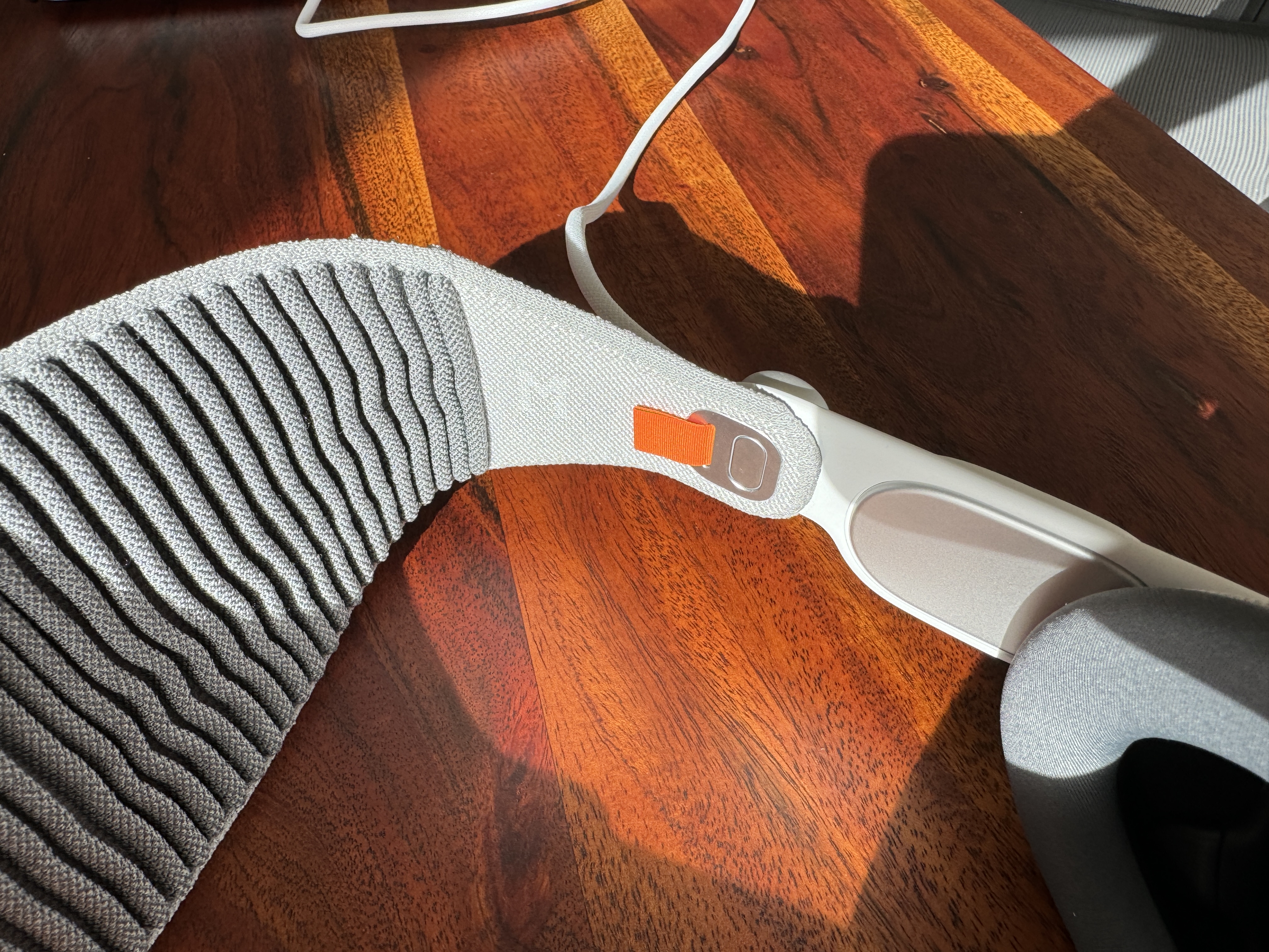 vr headset strap detail