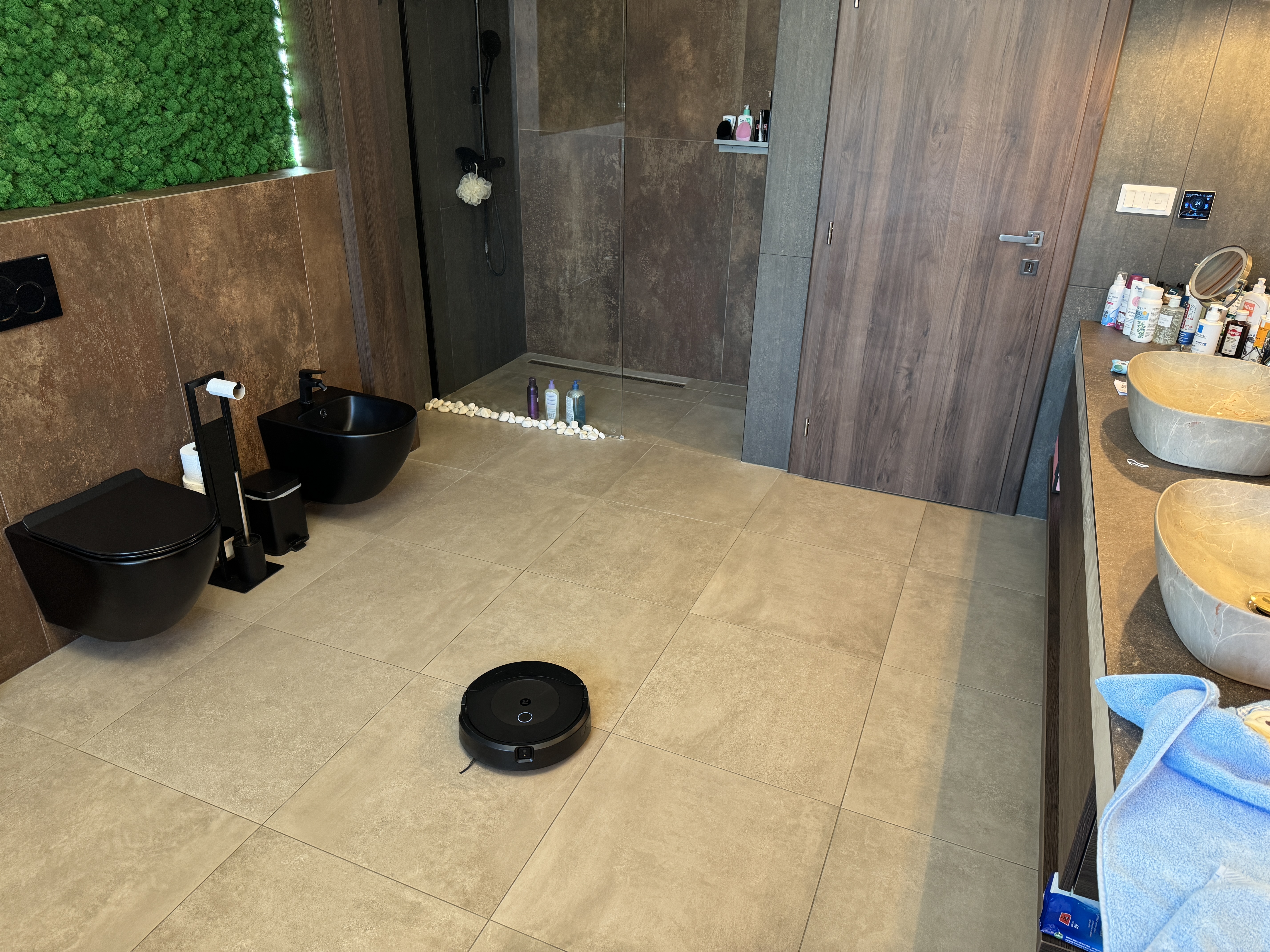 bathroom robot vacuum